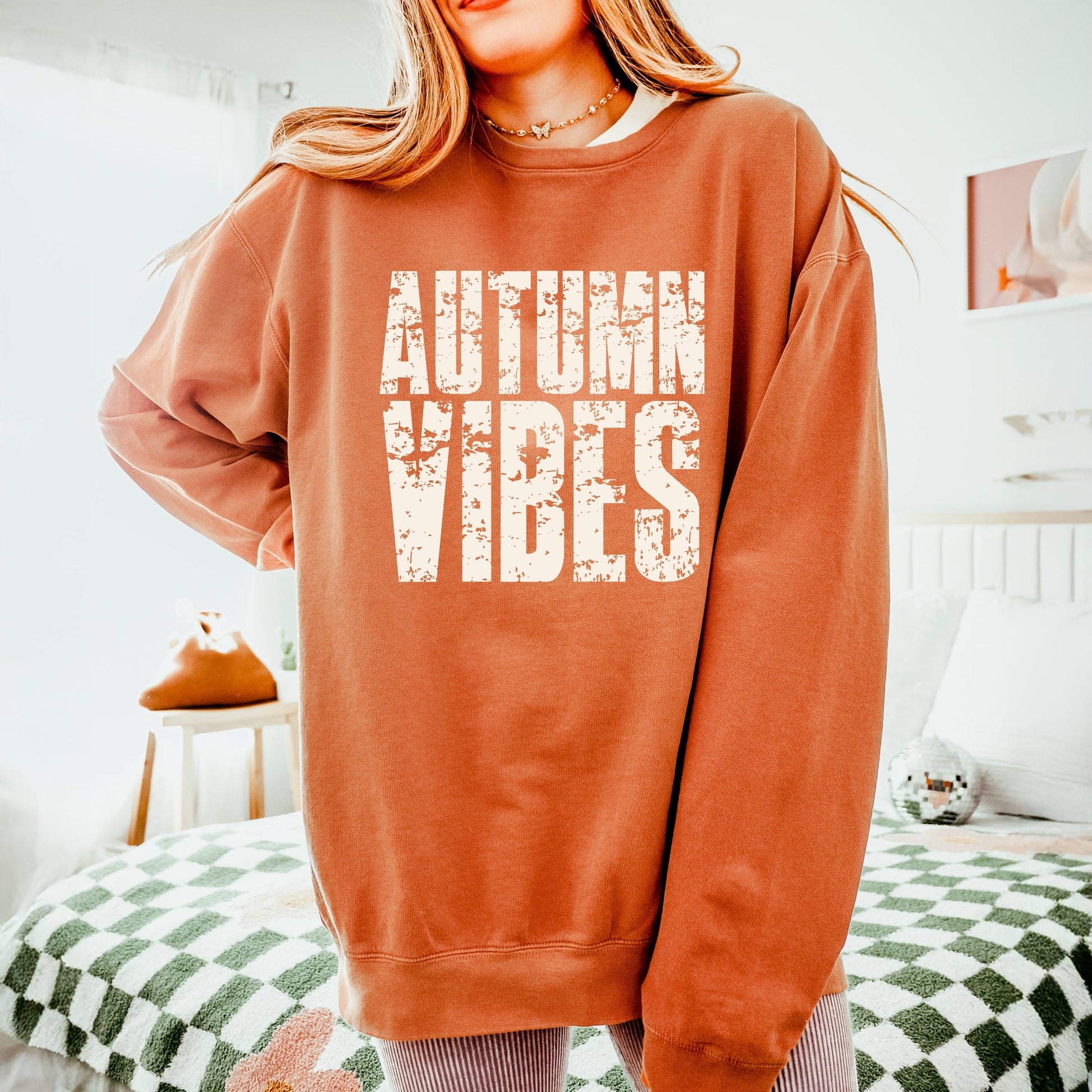 Autumn Vibes Block Distressed - Women's Lightweight Garment Dyed Sweatshirt