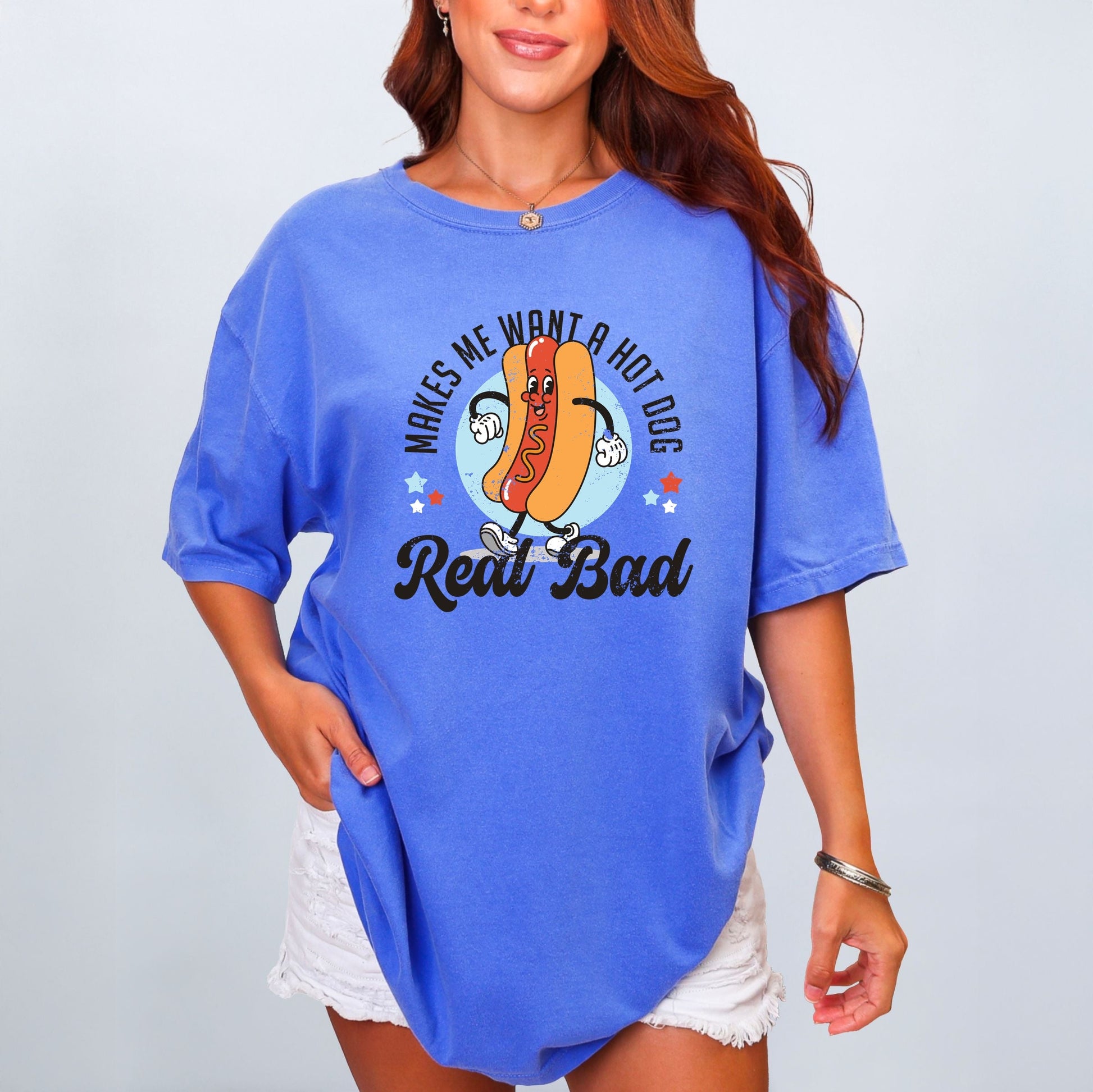 Makes Me Wants A Hot Dog Real Bad Cartoon - Women's Garment Dyed Graphic T-Shirt