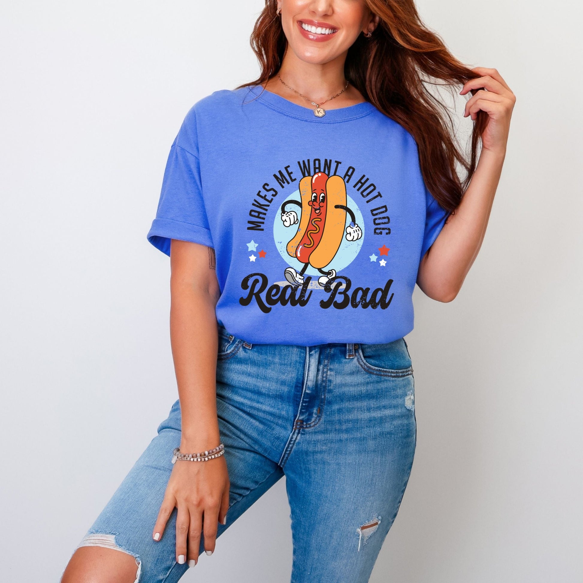 Makes Me Wants A Hot Dog Real Bad Cartoon - Women's Garment Dyed Graphic T-Shirt