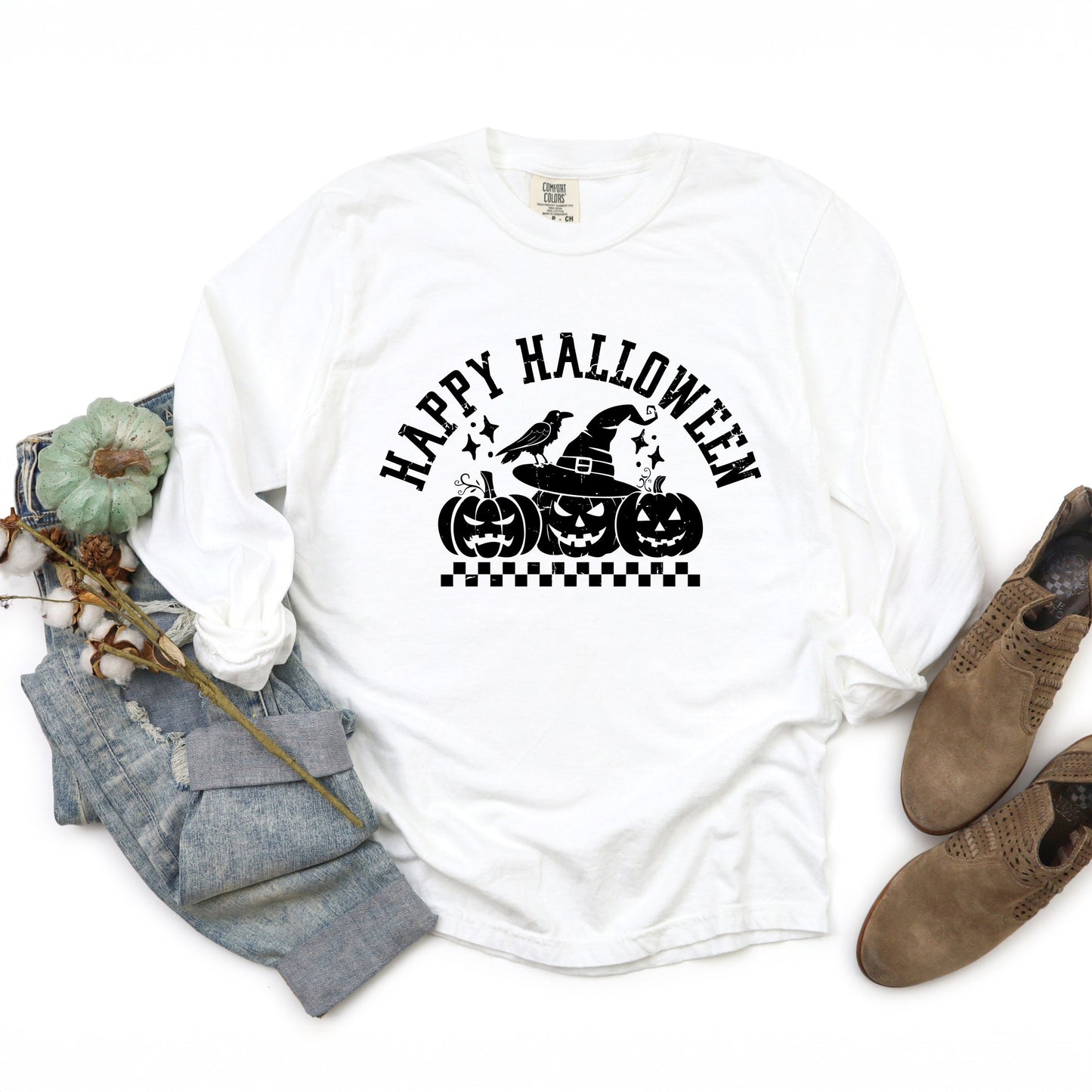 Happy Halloween Arch Distressed - Women's Garment Dyed Long Sleeve Graphic T-Shirt