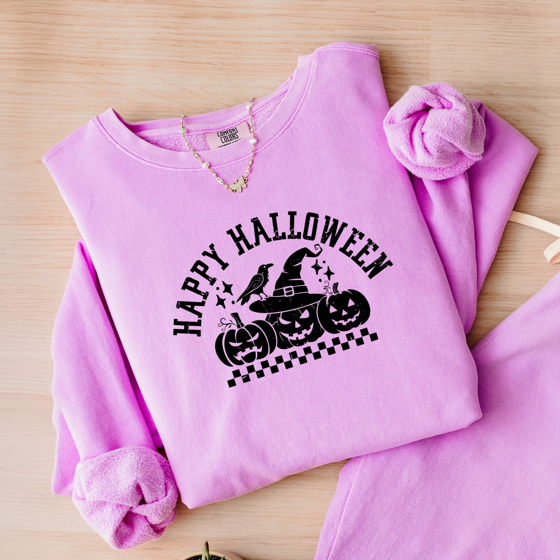 Happy Halloween Arch Distressed - Women's Lightweight Garment Dyed Sweatshirt