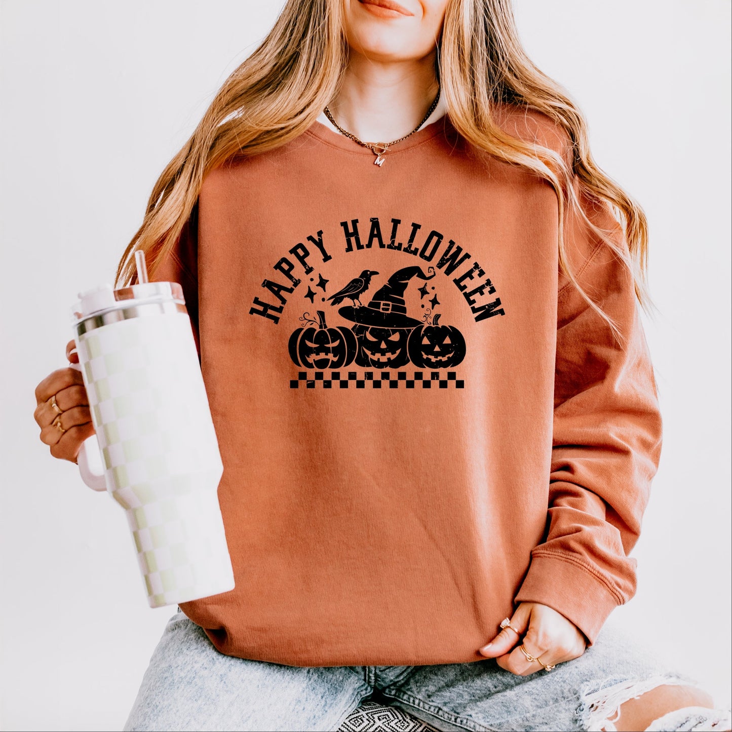 Happy Halloween Arch Distressed - Women's Lightweight Garment Dyed Sweatshirt