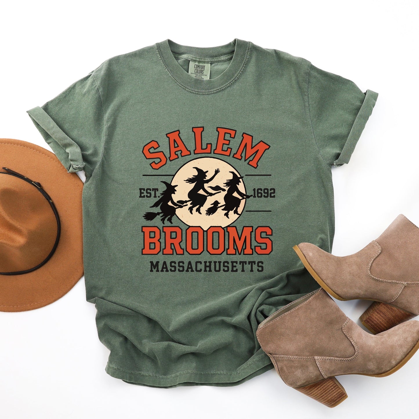 Salem Brooms Massachusetts - Women's Garment Dyed Graphic T-Shirt