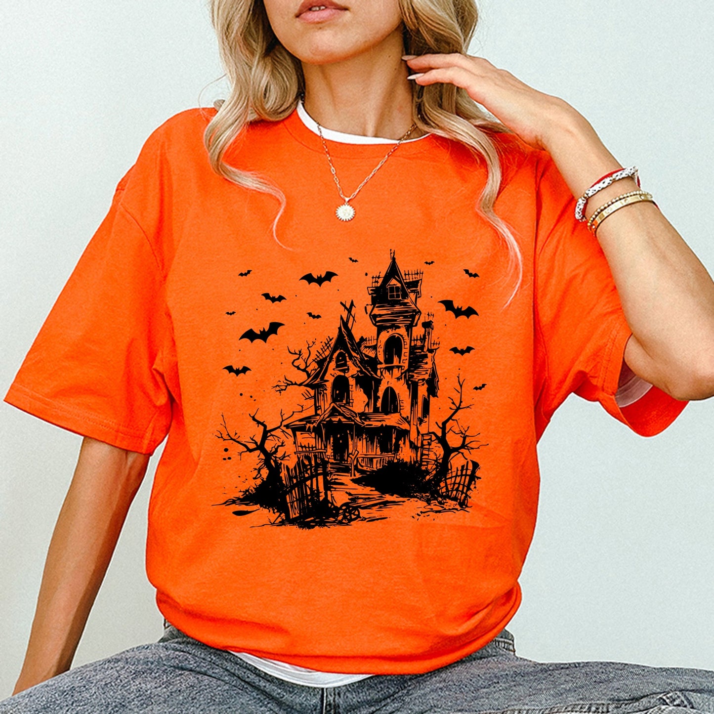 Haunted House And Bats - Women's Short Sleeve Graphic T-Shirt