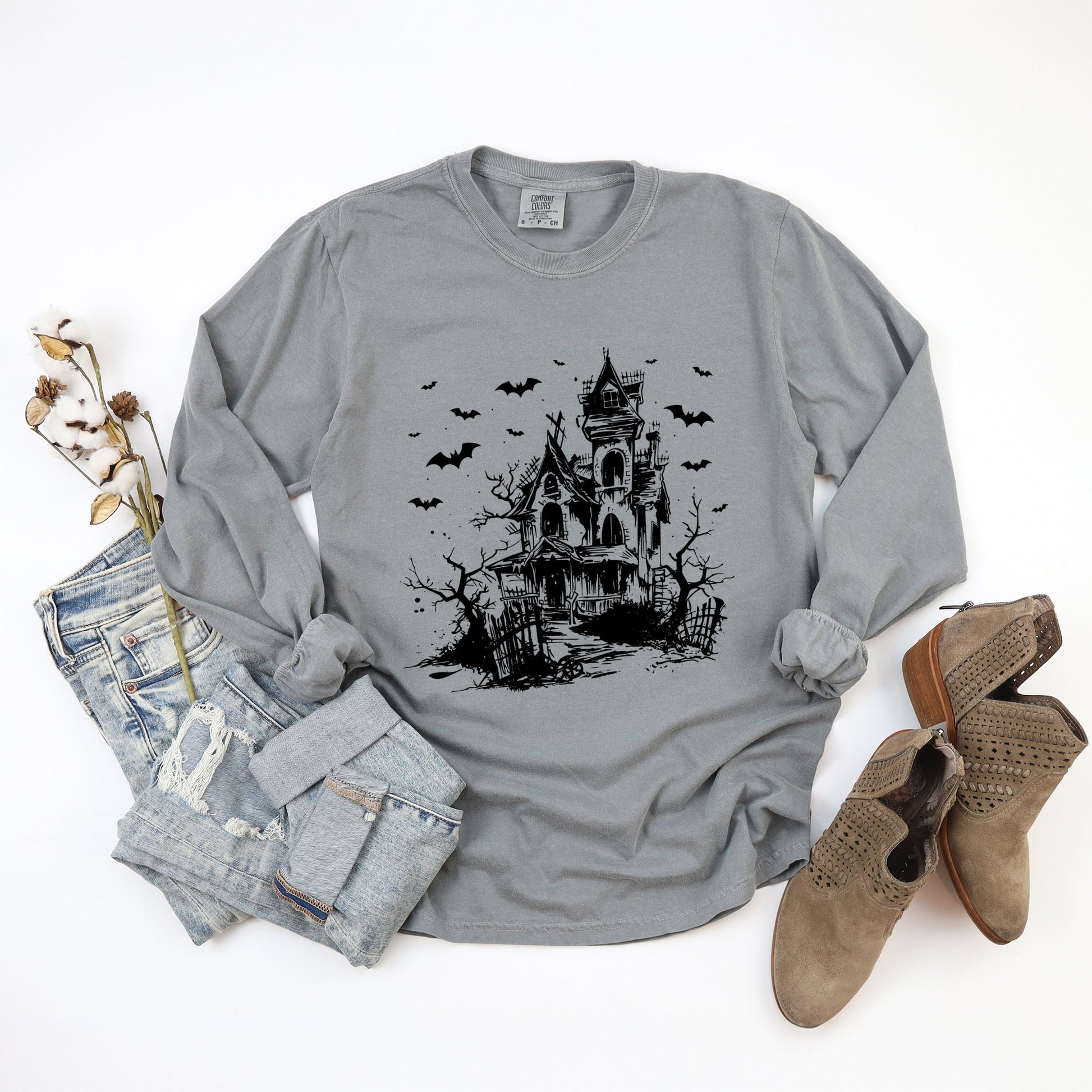 Haunted House And Bats - Women's Garment Dyed Long Sleeve Graphic T-Shirt
