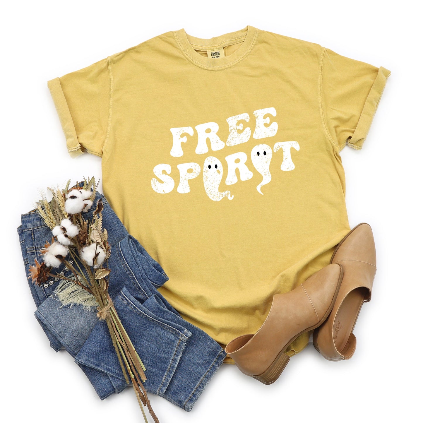 Free Spirit Ghost Distressed - Women's Garment Dyed Graphic T-Shirt