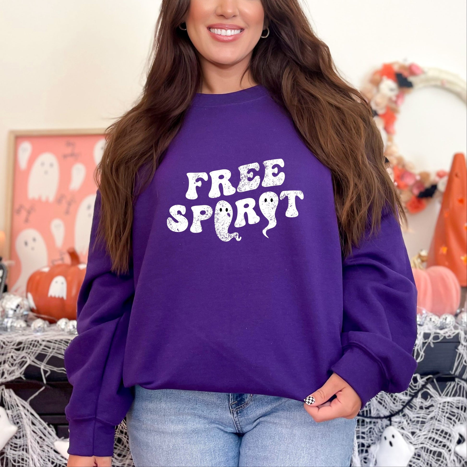 Free Spirit Ghost Distressed - Women's Graphic Sweatshirt