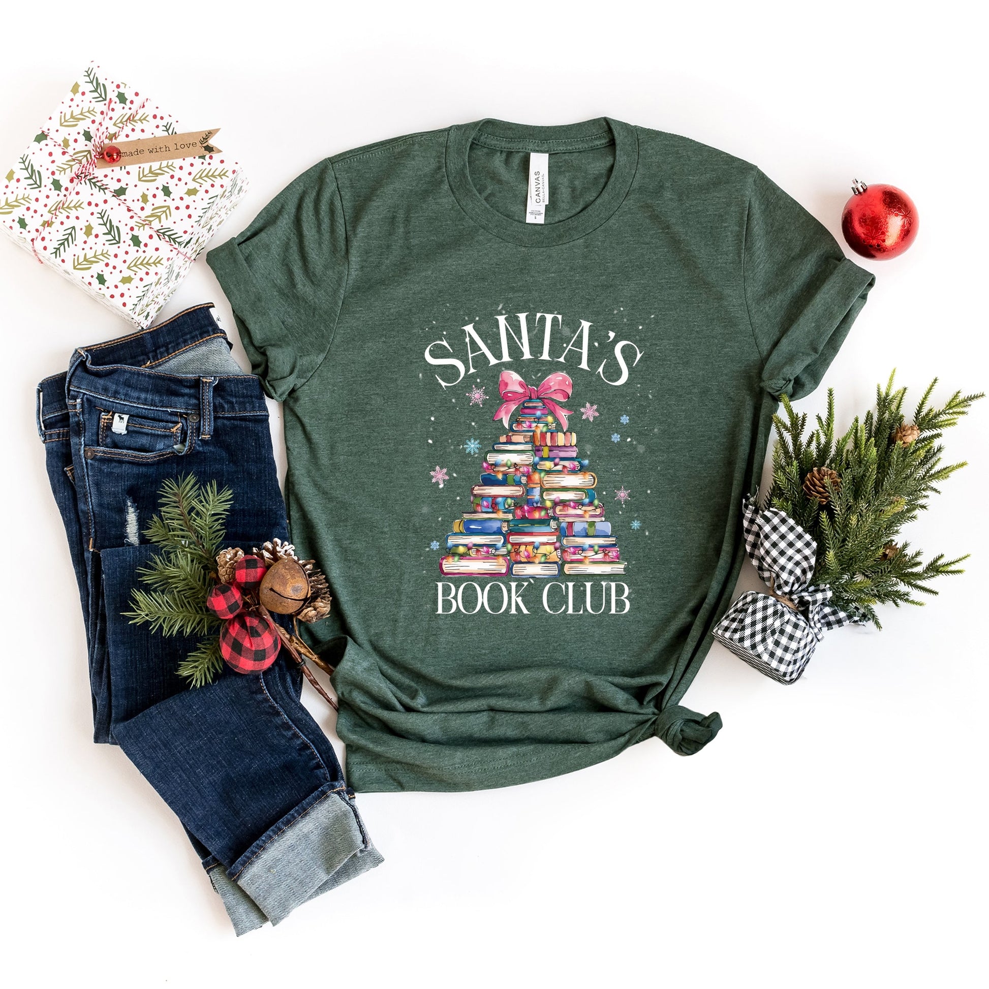 Santa's Book Club - Women's Short Sleeve Tee