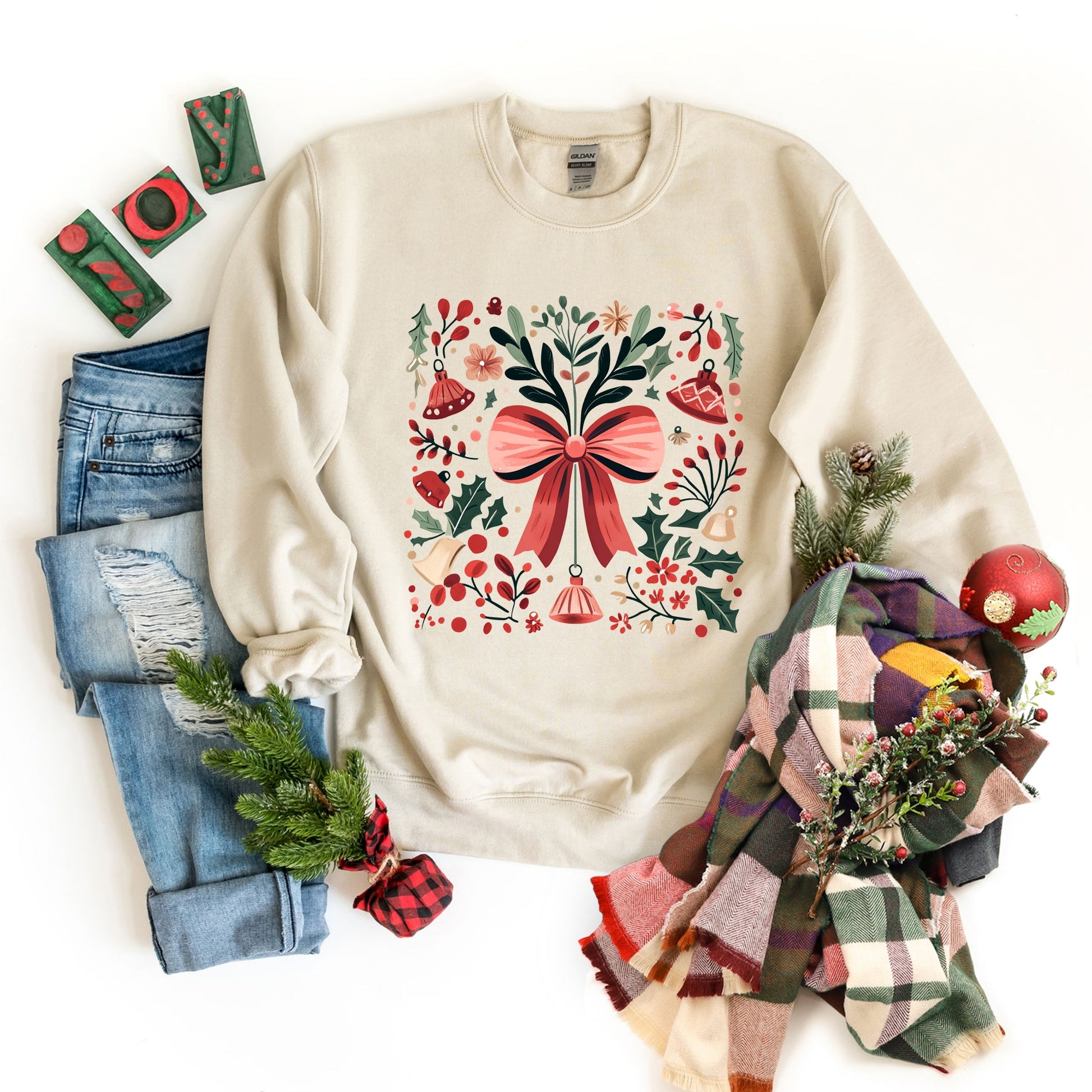 Coquette Holly Collage - Women's Graphic Sweatshirt