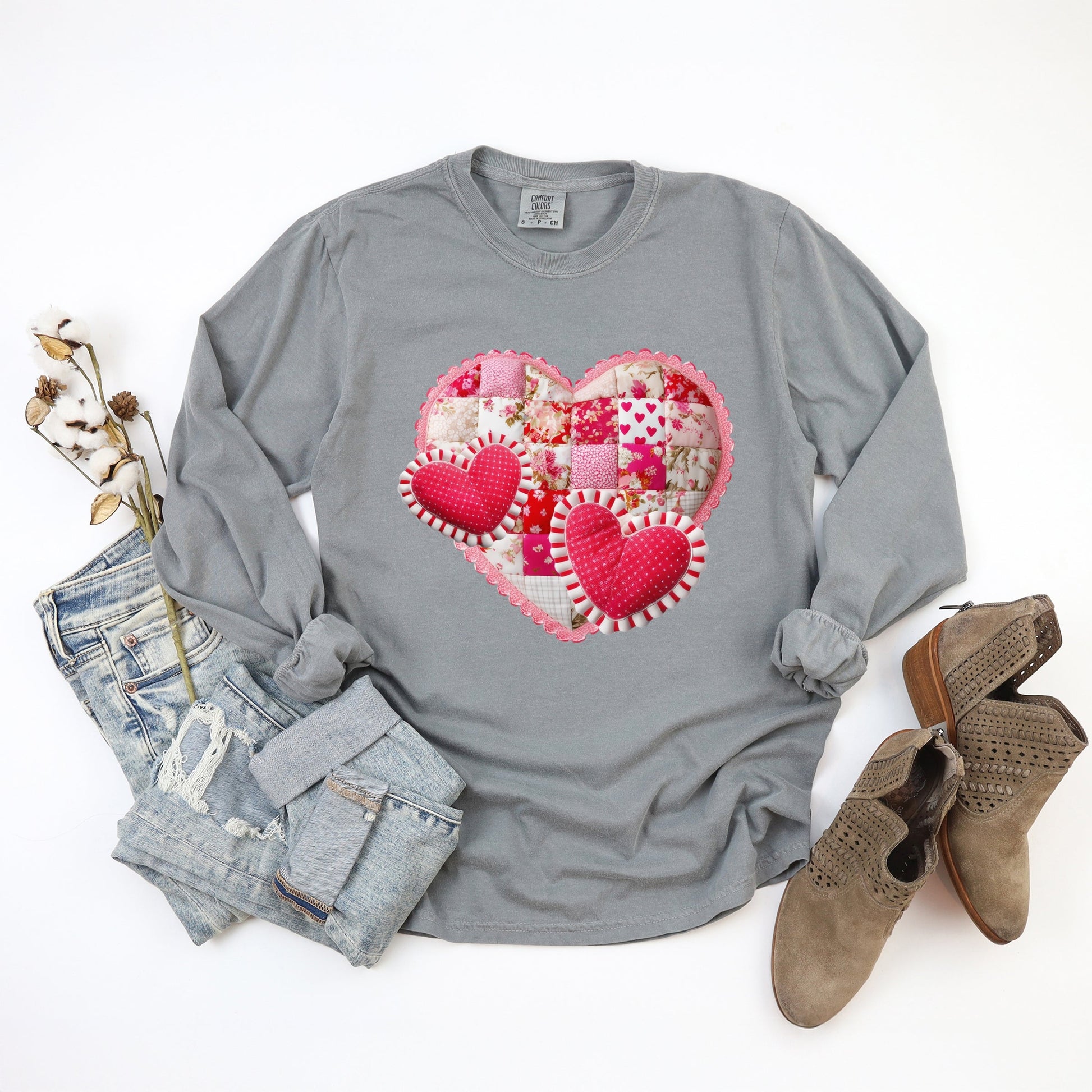 Hearts Patchwork Print - Women's Garment Dyed Long Sleeve Graphic T-Shirt