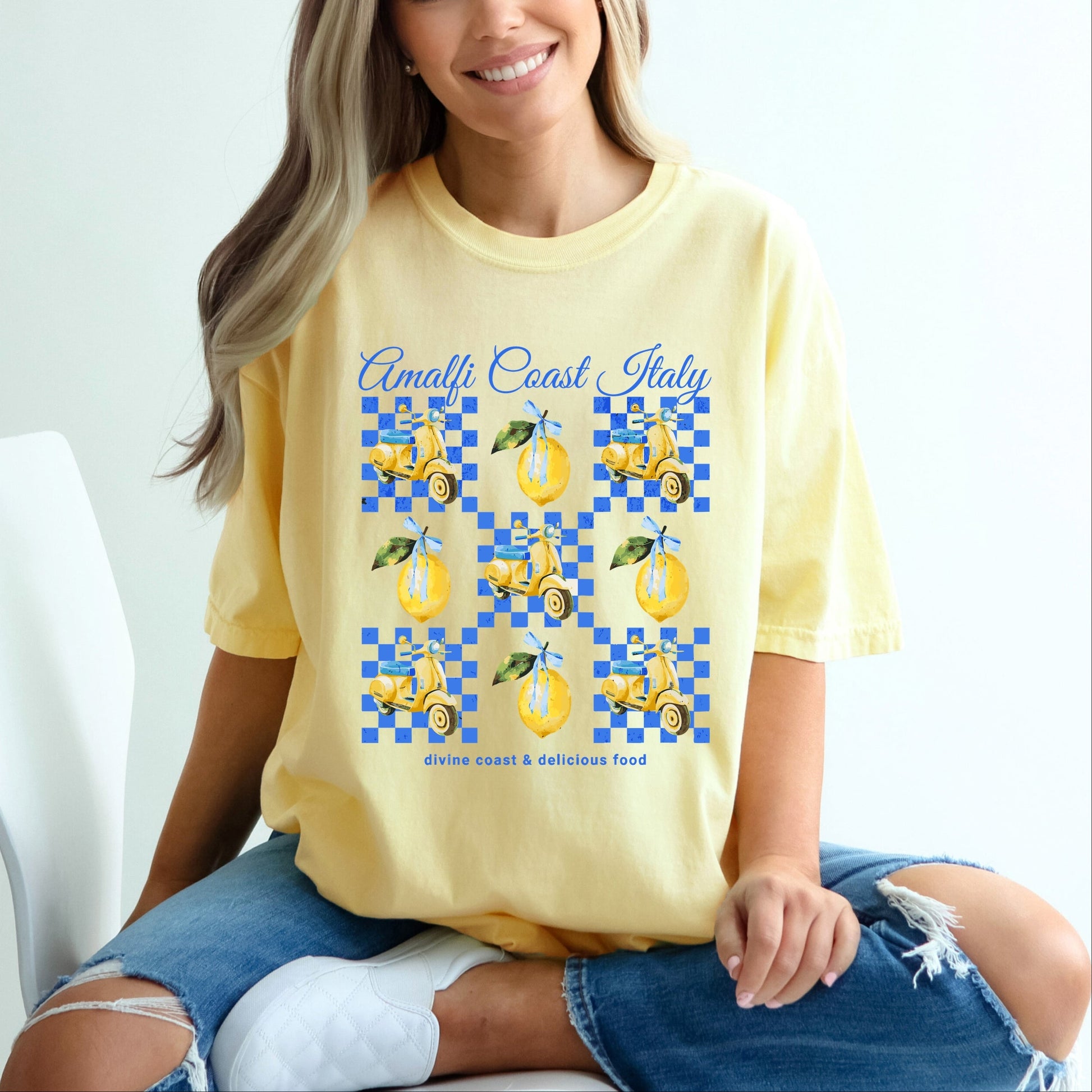 Amalfi Coast Italy Lemons - Women's Garment Dyed Graphic T-Shirt