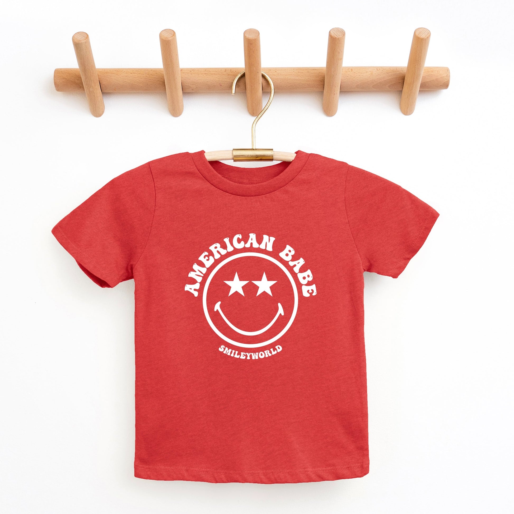 SmileyWorld American Babe - Youth Short Sleeve Graphic T-Shirt