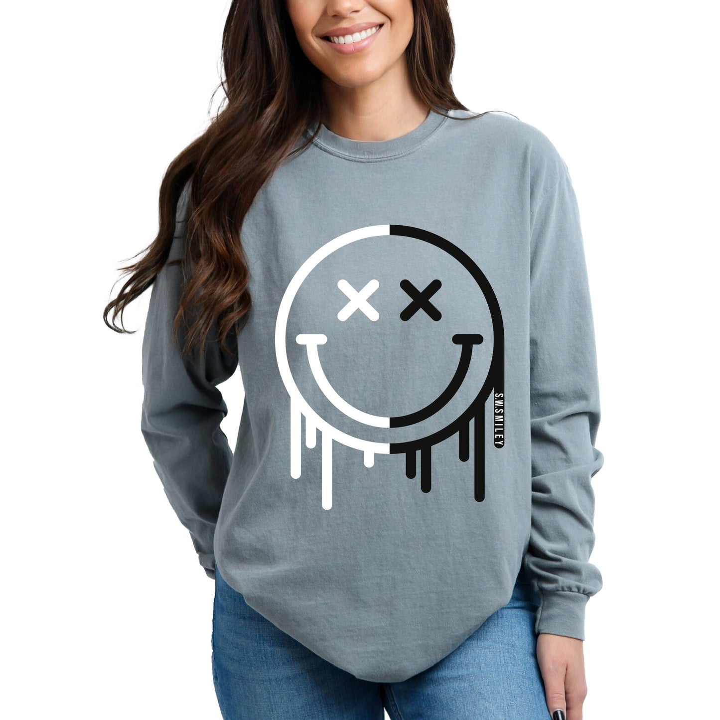 S.W.Smiley Black And White Drip - Women's Garment Dyed Long Sleeve Graphic T-Shirt