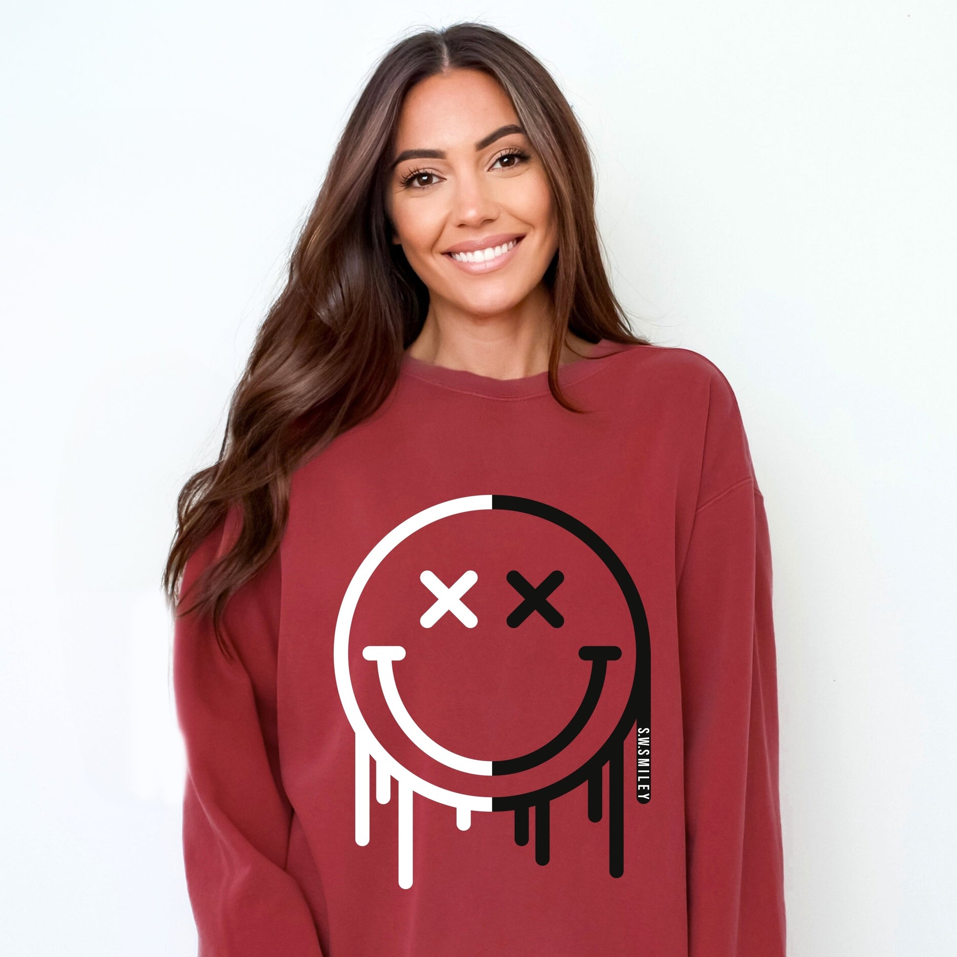 S.W.Smiley Black And White Drip - Women's Garment Dyed Graphic Sweatshirt