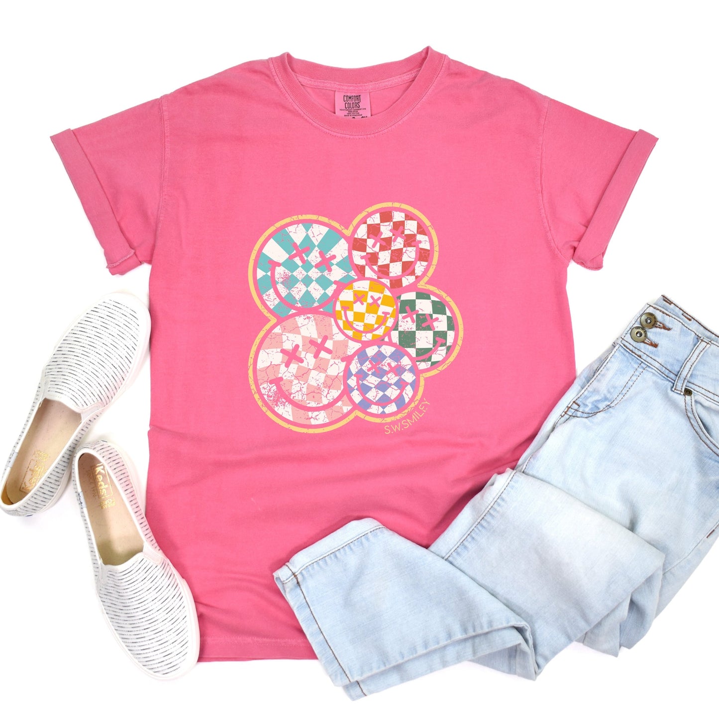 S.W.Smiley Rainbow Checkered - Womens Garment Dyed Tee
