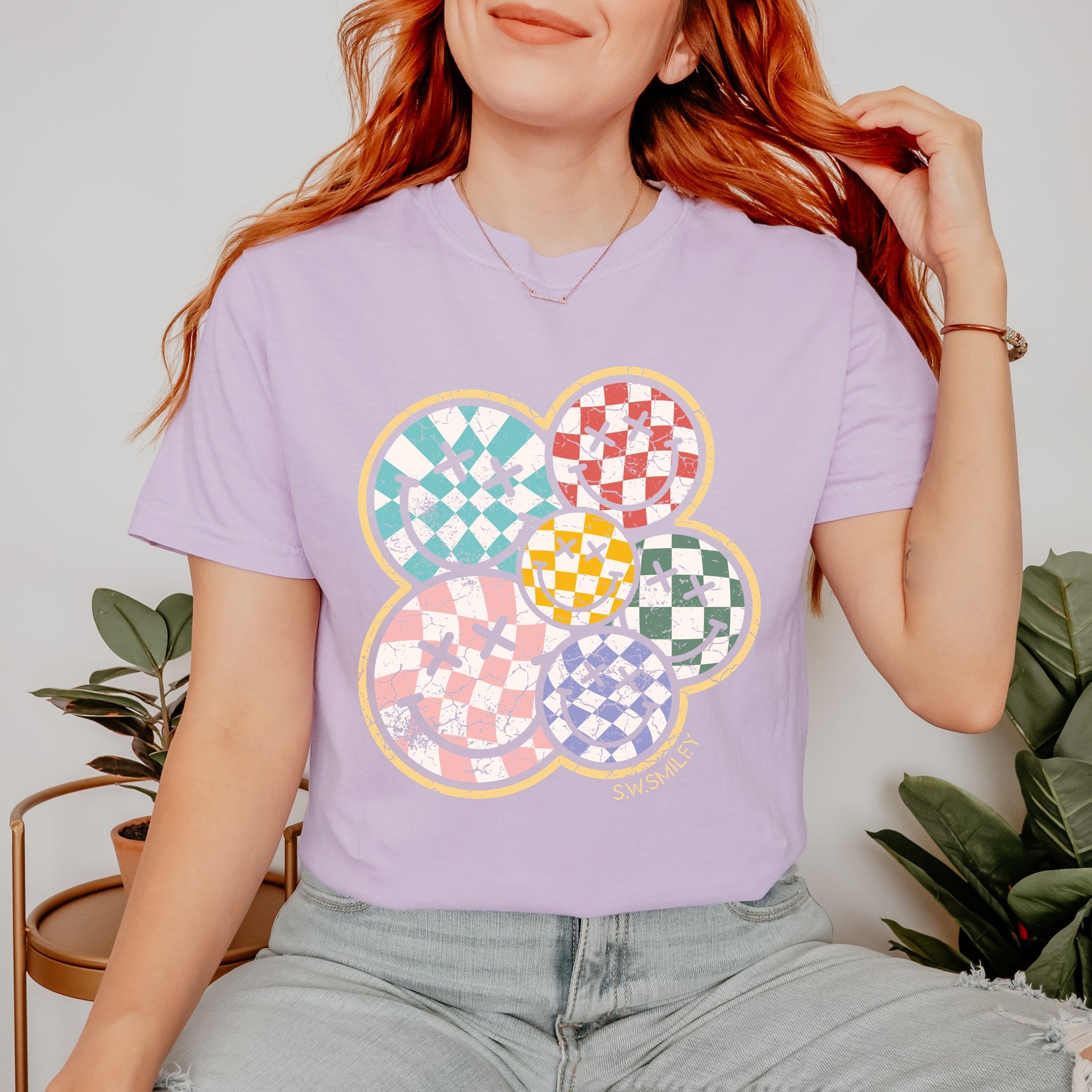 S.W.Smiley Rainbow Checkered - Womens Garment Dyed Tee