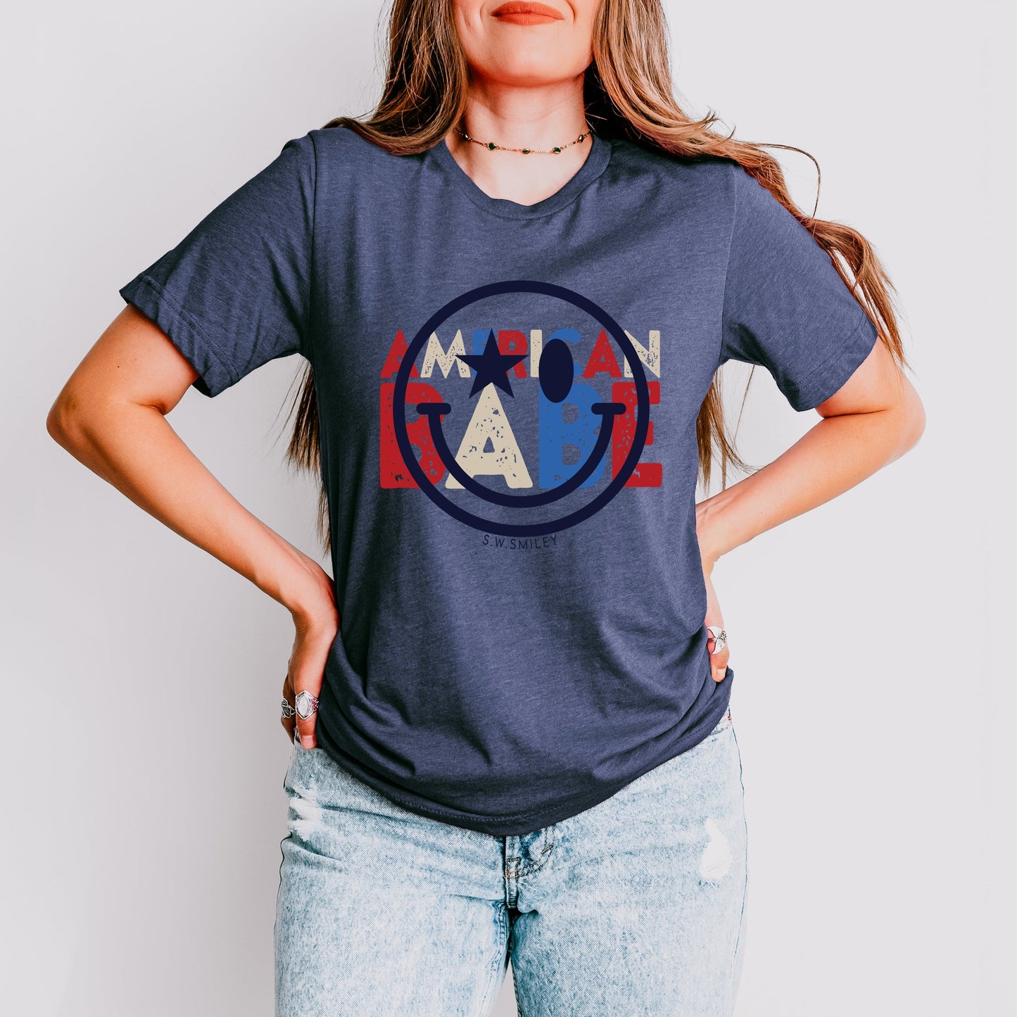 S.W.Smiley American Babe - Women's Short Sleeve Graphic T-Shirt