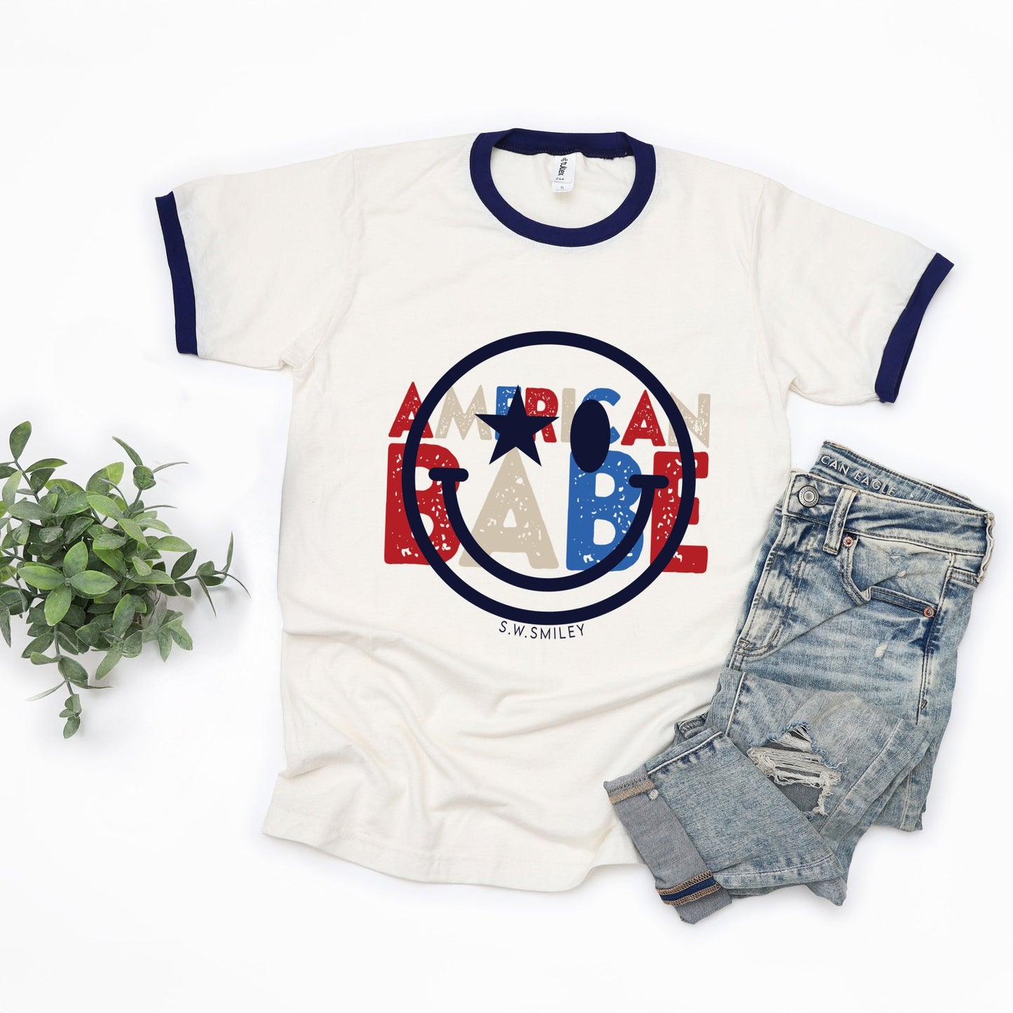 S.W.Smiley American Babe - Women's Ringer Graphic T-Shirt