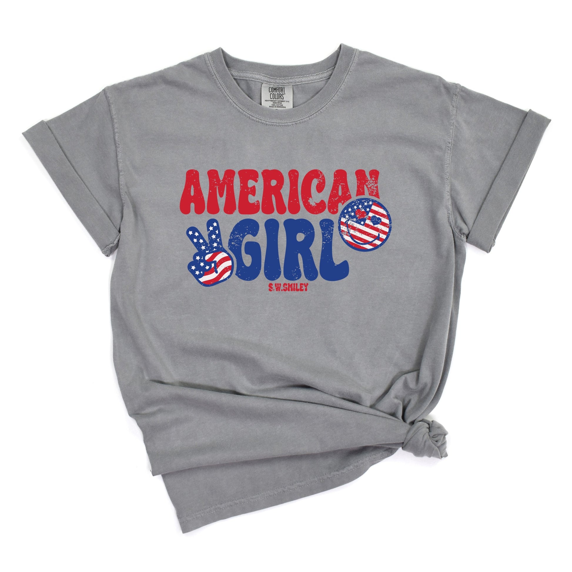 S.W.Smiley American Girl Patriotic - Women's Garment Dyed Graphic T-Shirt