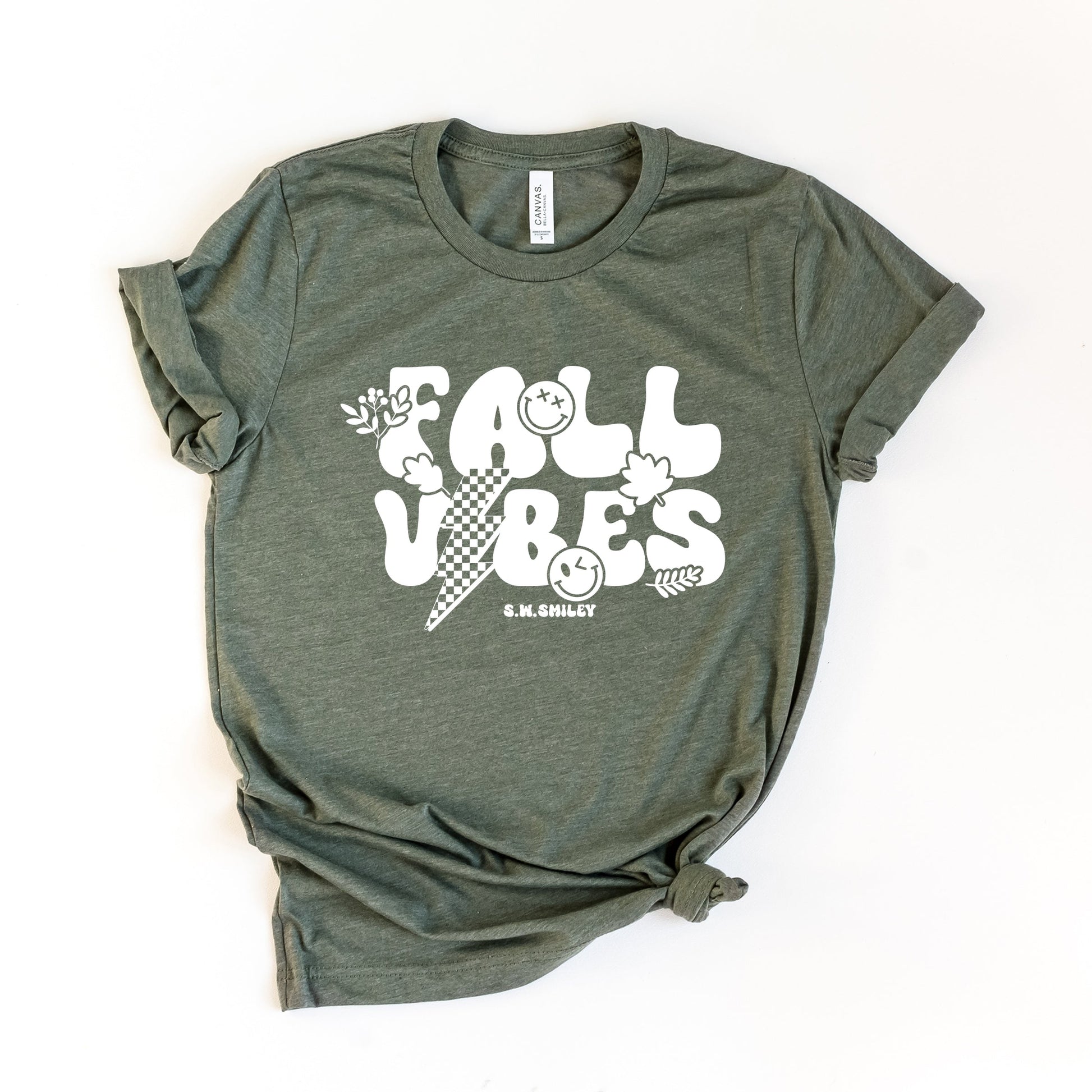 S.W.Smiley Fall Vibes Lightning - Women's Short Sleeve Graphic T-Shirt