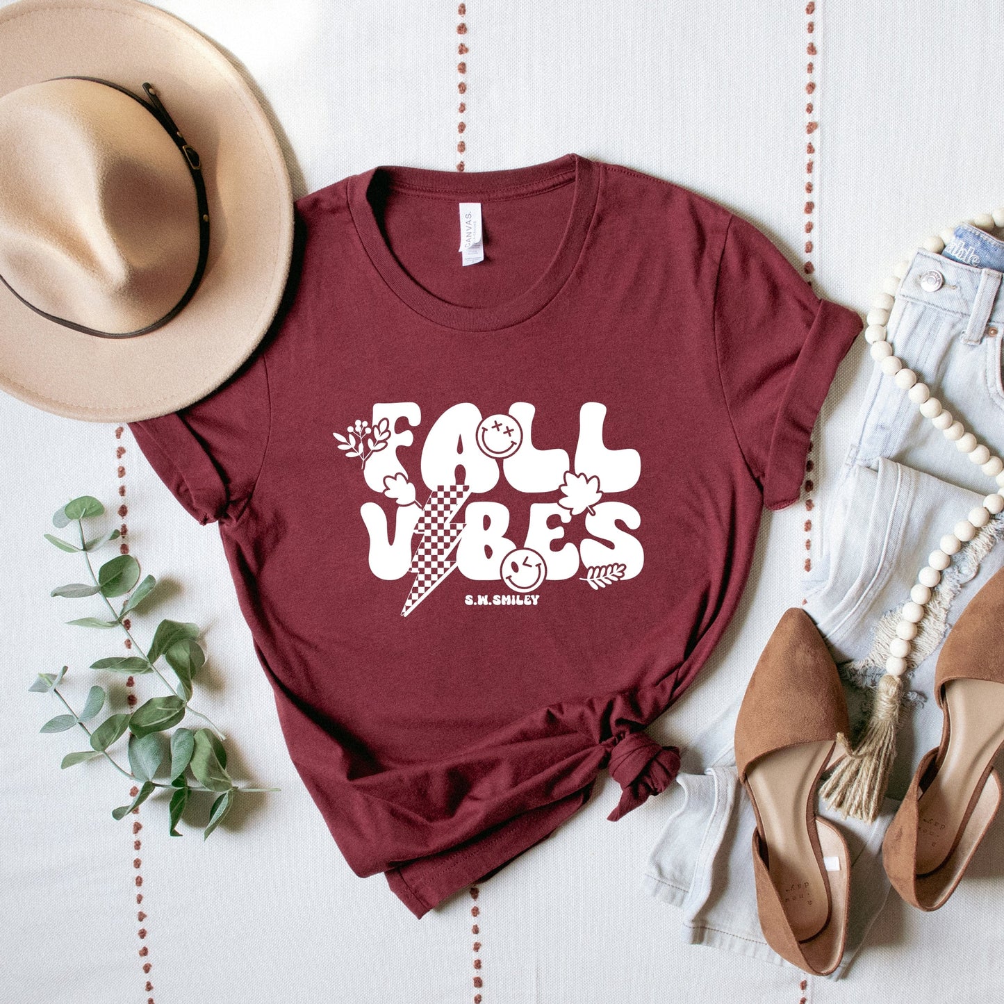 S.W.Smiley Fall Vibes Lightning - Women's Short Sleeve Graphic T-Shirt