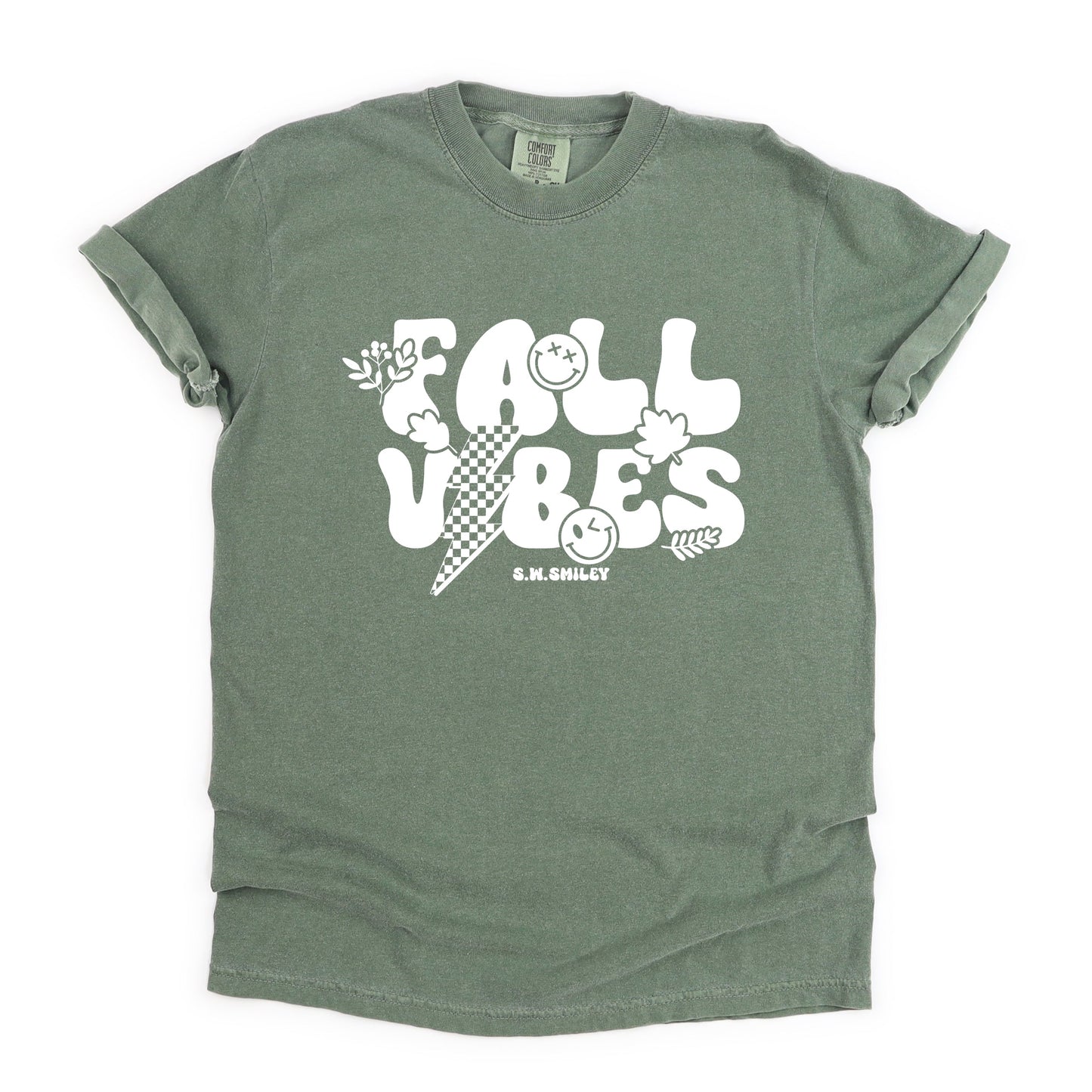 S.W.Smiley Fall Vibes Lightning - Women's Garment Dyed Graphic T-Shirt