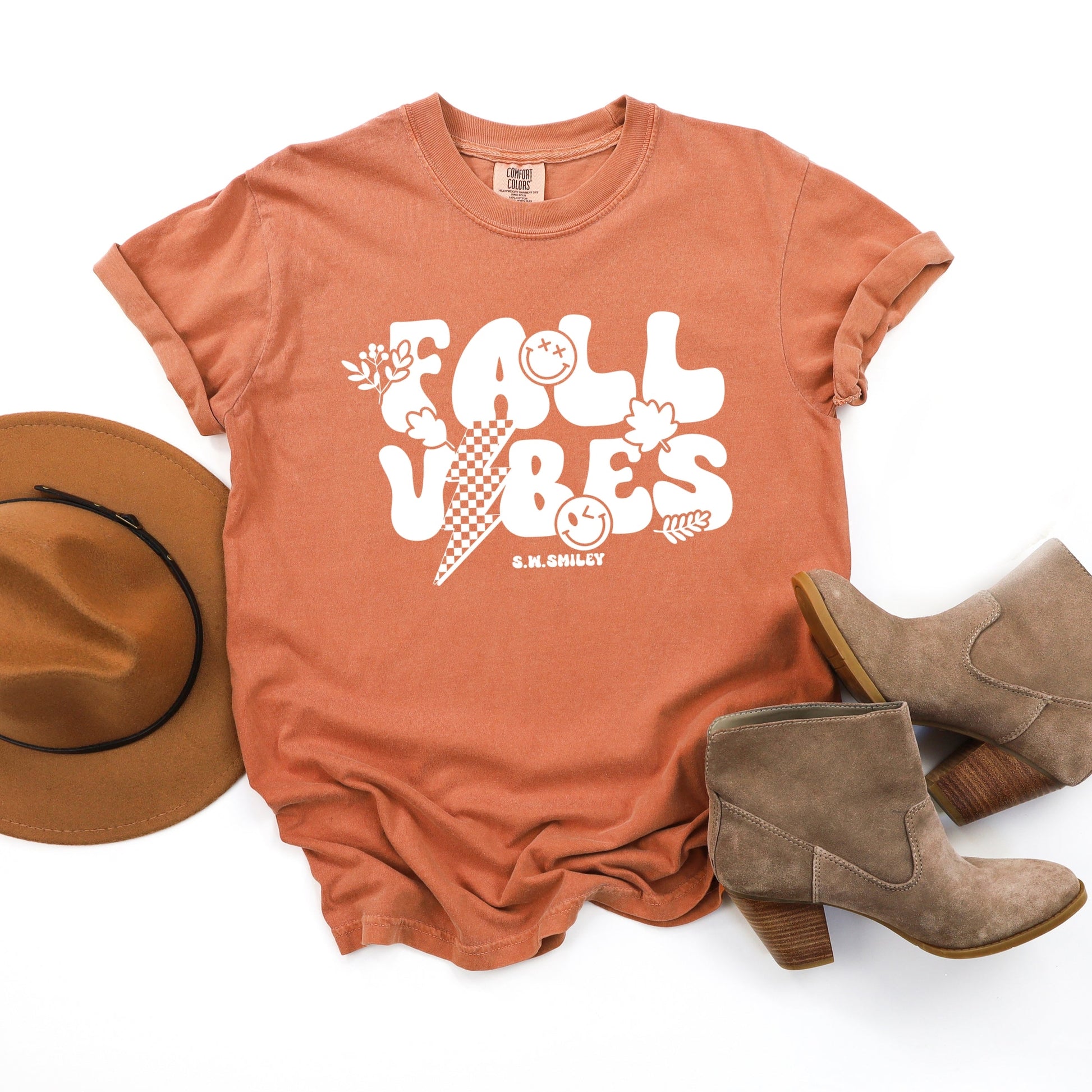 S.W.Smiley Fall Vibes Lightning - Women's Garment Dyed Graphic T-Shirt