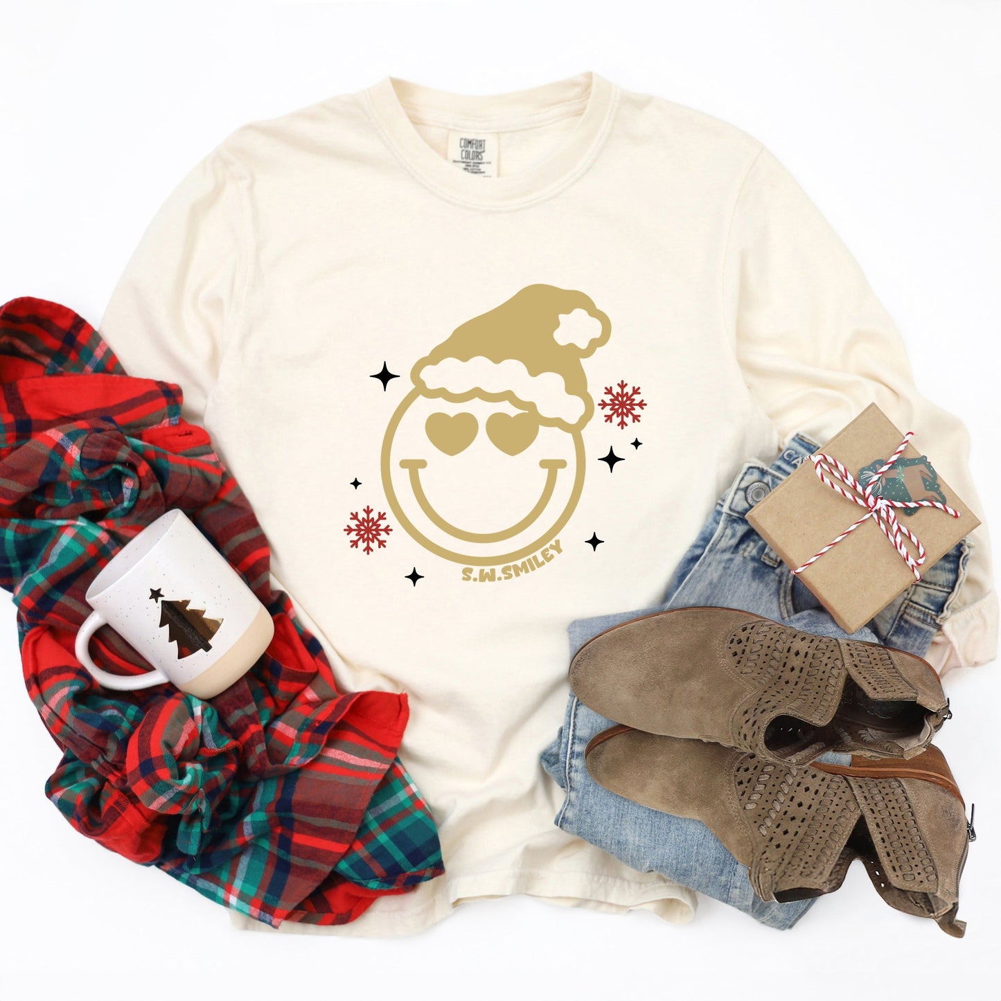 S.W.Smiley Christmas Heart Eyes - Women's Garment Dyed Long Sleeve Graphic T-Shirt