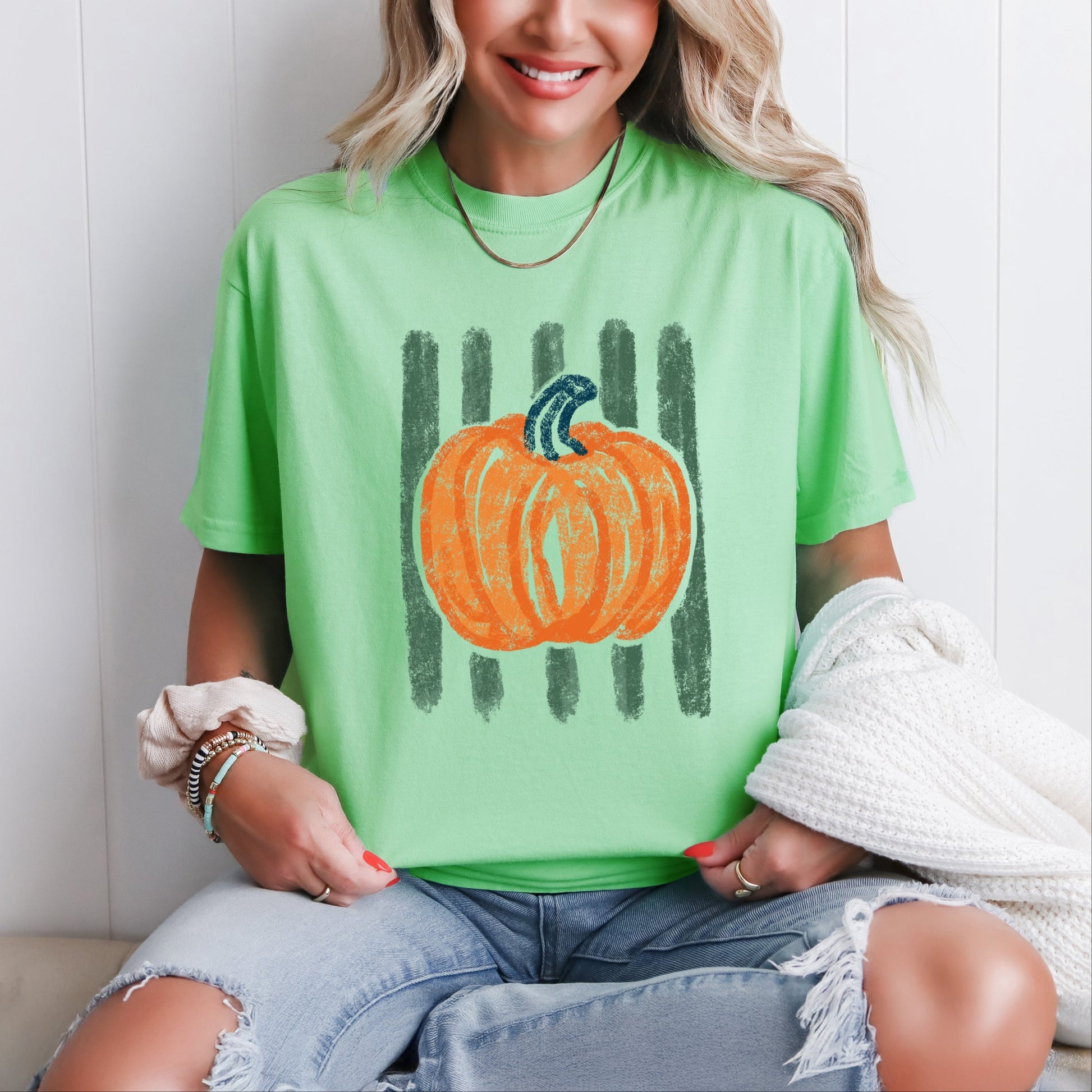 Pumpkin Stripes Distressed - Women's Garment Dyed Graphic T-Shirt