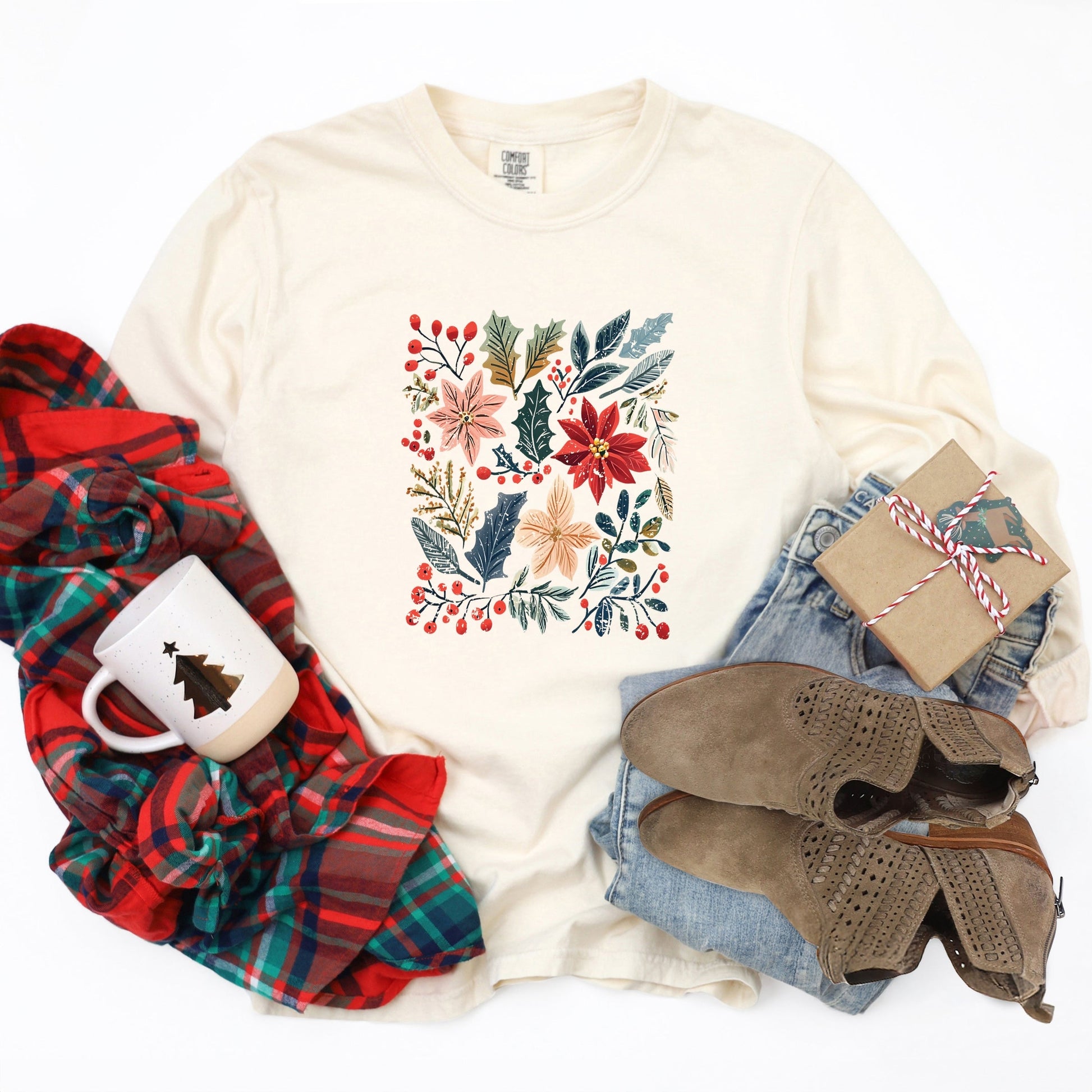 Christmas Flowers and Berries Distressed - Women's Garment Dyed Long Sleeve Graphic T-Shirt