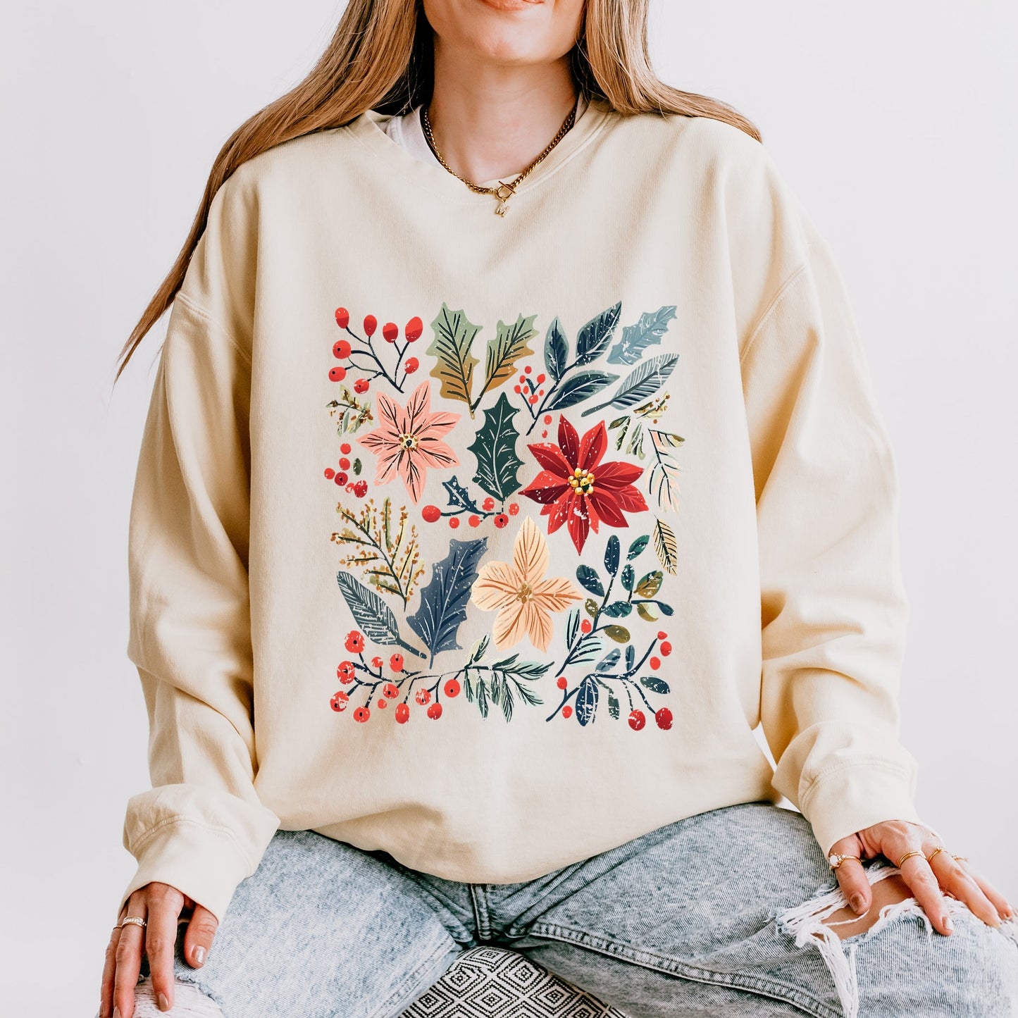 Christmas Flowers and Berries Distressed - Women's Lightweight Garment Dyed Sweatshirt