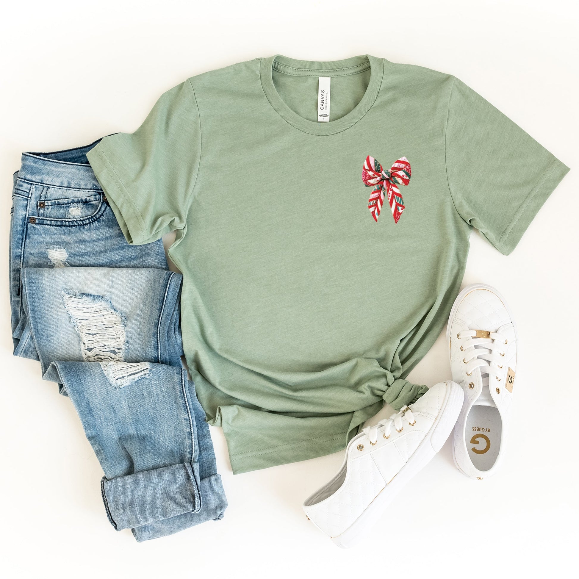 Christmas Bow Quilted Print - Women's Short Sleeve Graphic T-Shirt
