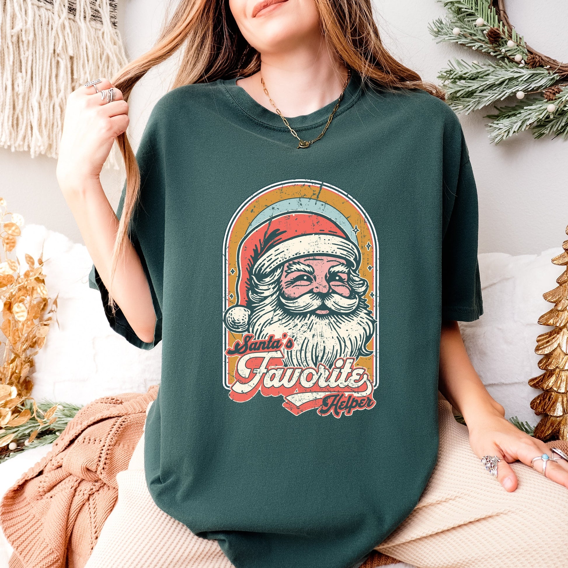 Santa's Favorite Helper Retro - Women's Garment Dyed Graphic T-Shirt