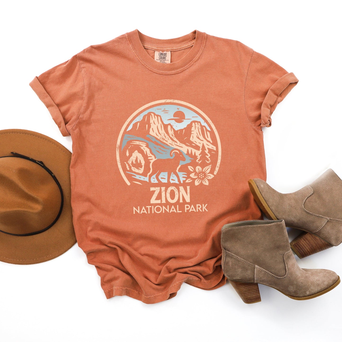 Zion National Park Two-Toned Circle - Women's Garment Dyed Graphic T-Shirt