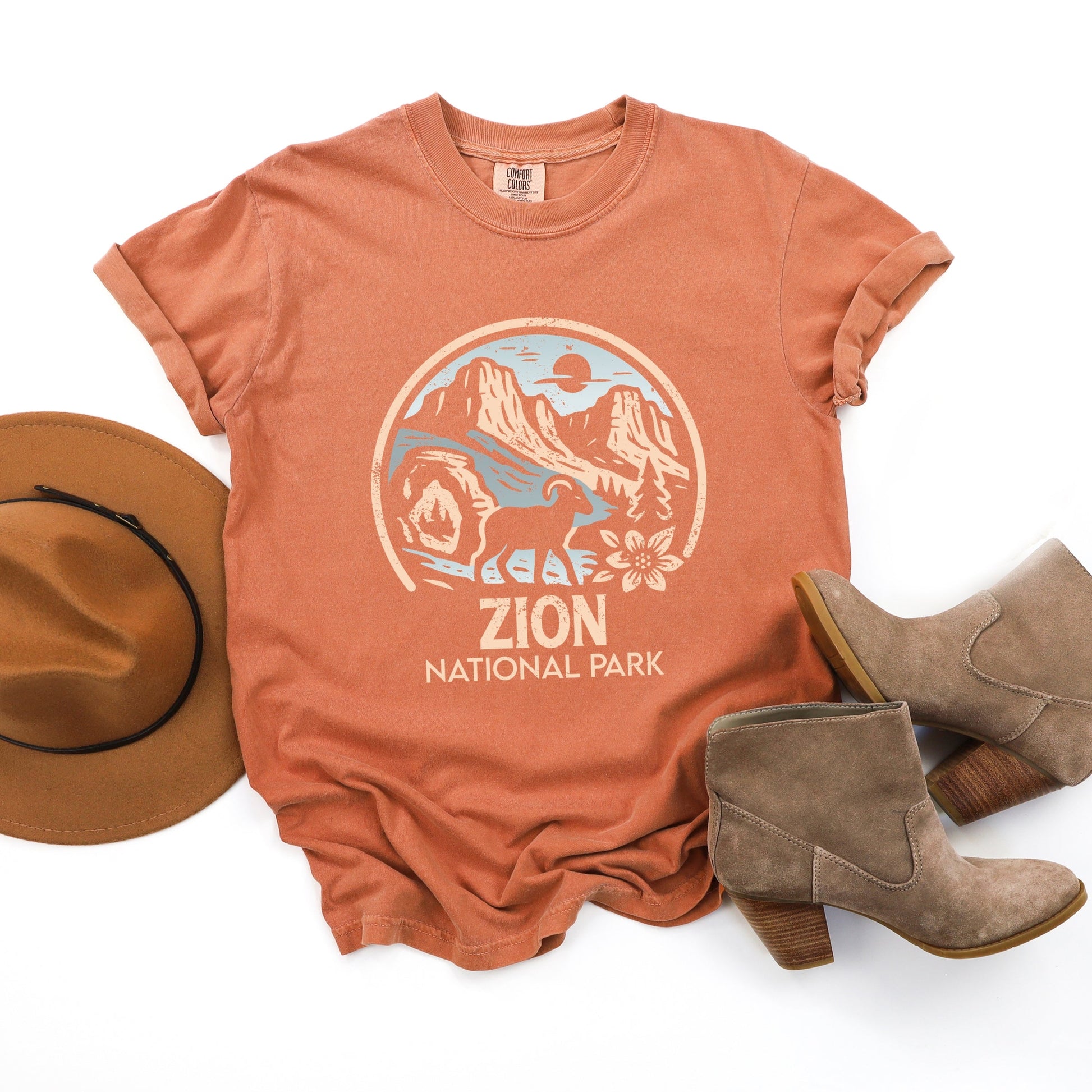 Zion National Park Two-Toned Circle - Women's Garment Dyed Graphic T-Shirt