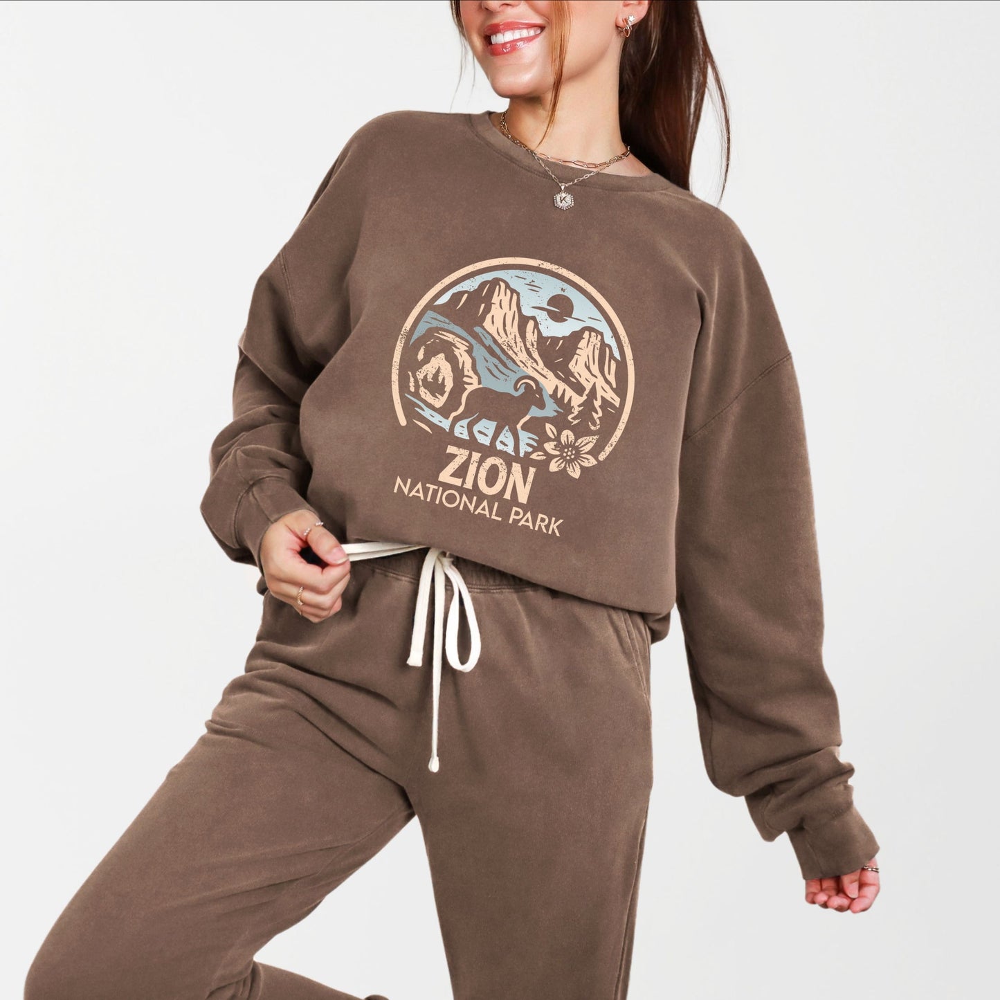 Zion National Park Two-Toned Circle - Women's Lightweight Garment Dyed Sweatshirt