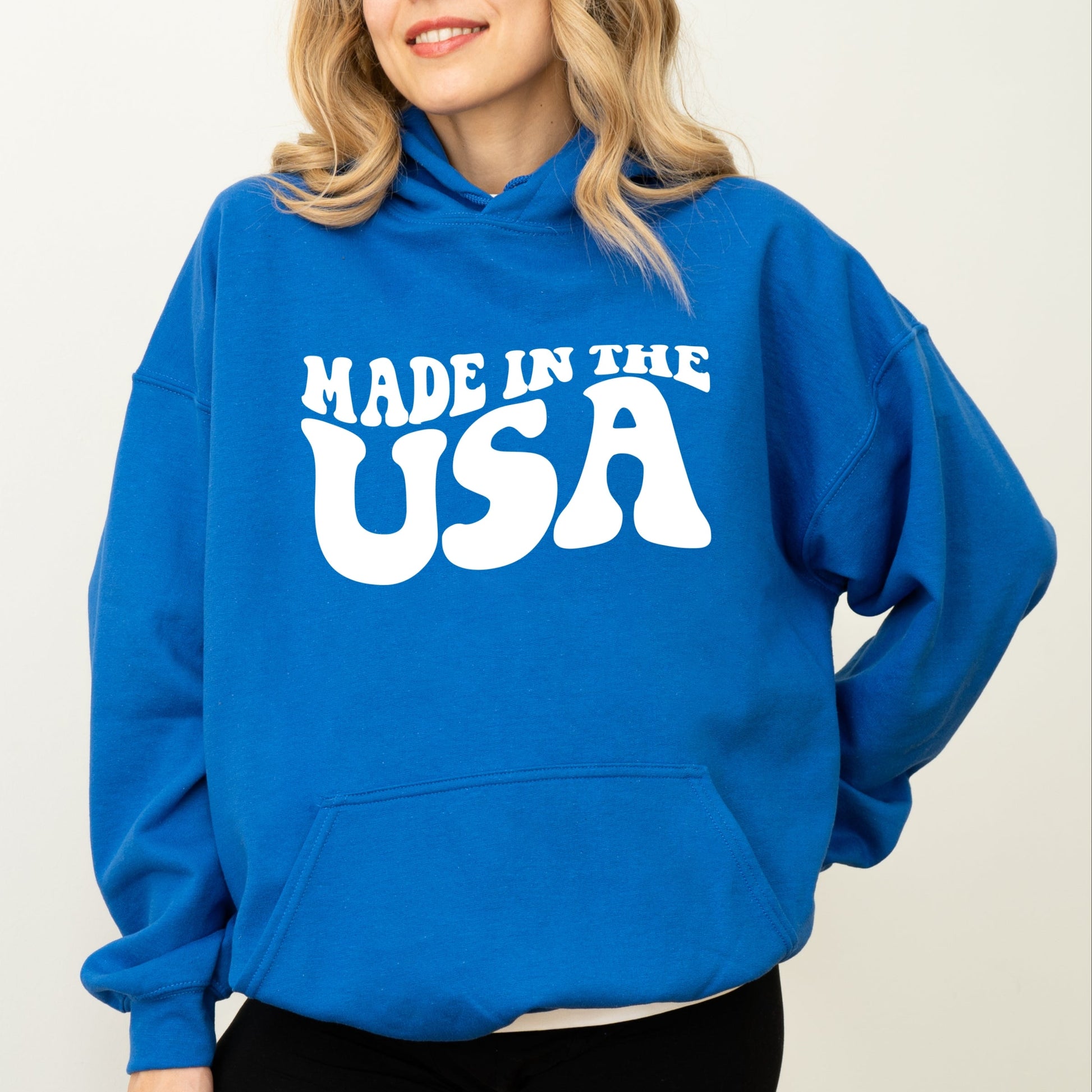 Made In The USA Wavy - Women's Graphic Hoodie