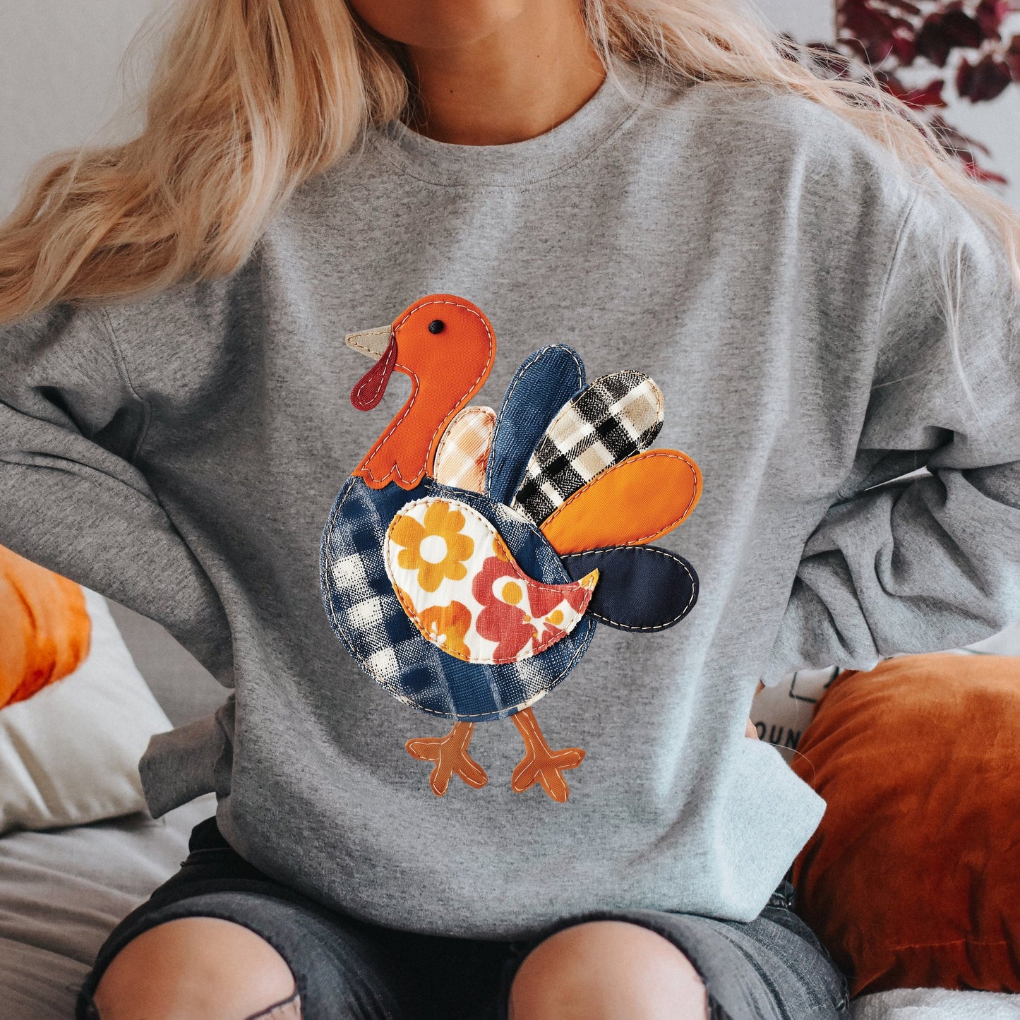 Plaid Turkey Patchwork Print - Women's Graphic Sweatshirt