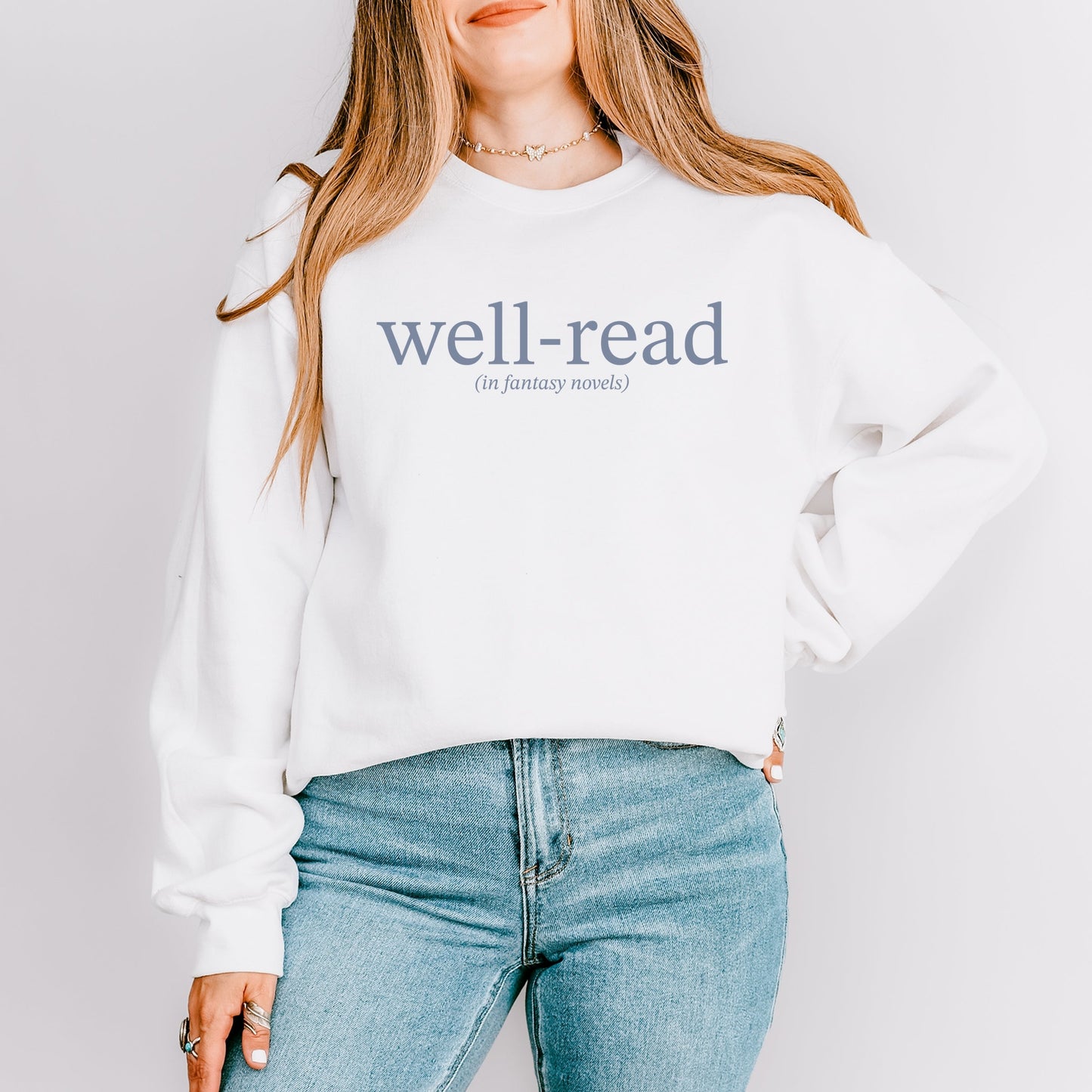 Well-Read In Fantasy Novels - Women's Graphic Sweatshirt