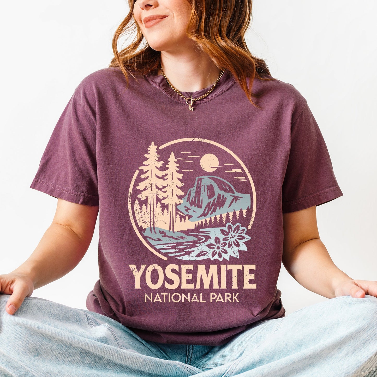 Yosemite National Park Two-Toned Circle - Women's Garment Dyed Graphic T-Shirt