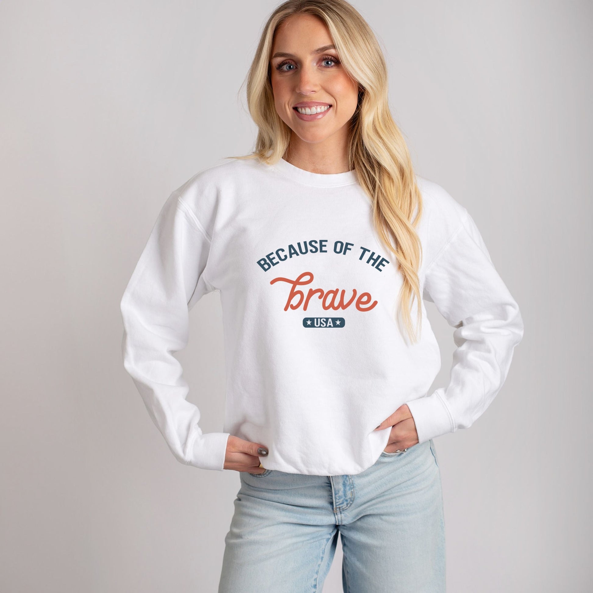 8302M_F-LGDSWT White