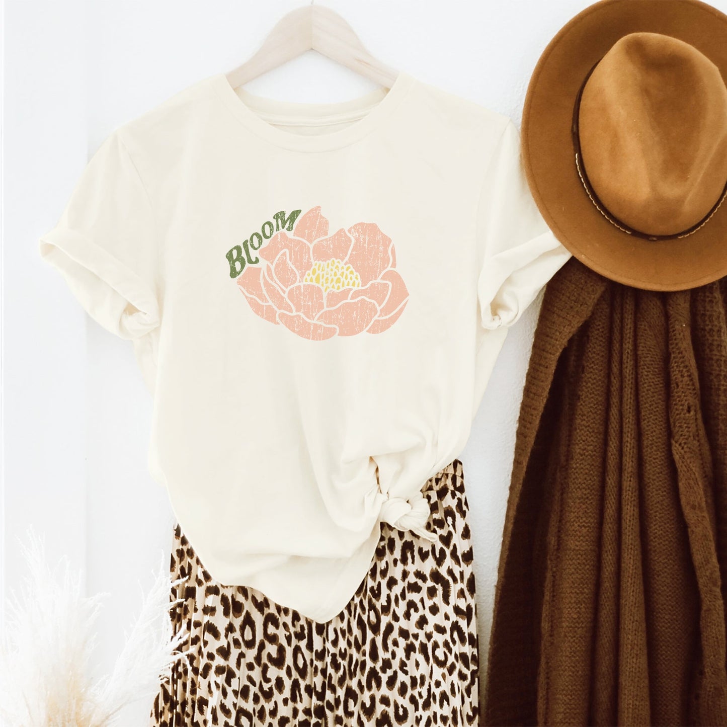 Bloom Flower | Short Sleeve Crew Neck