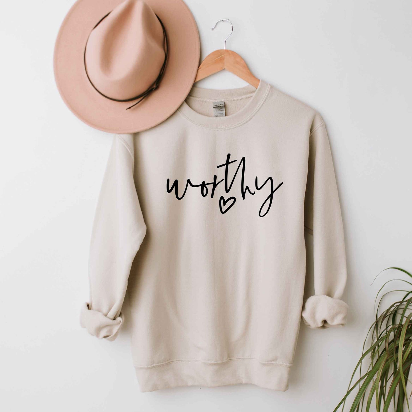 Worth Heart | Sweatshirt