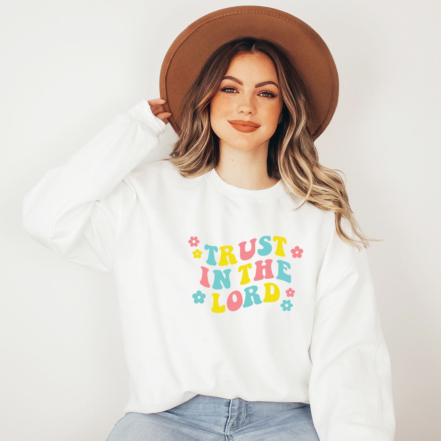 Trust In The Lord Retro | Sweatshirt