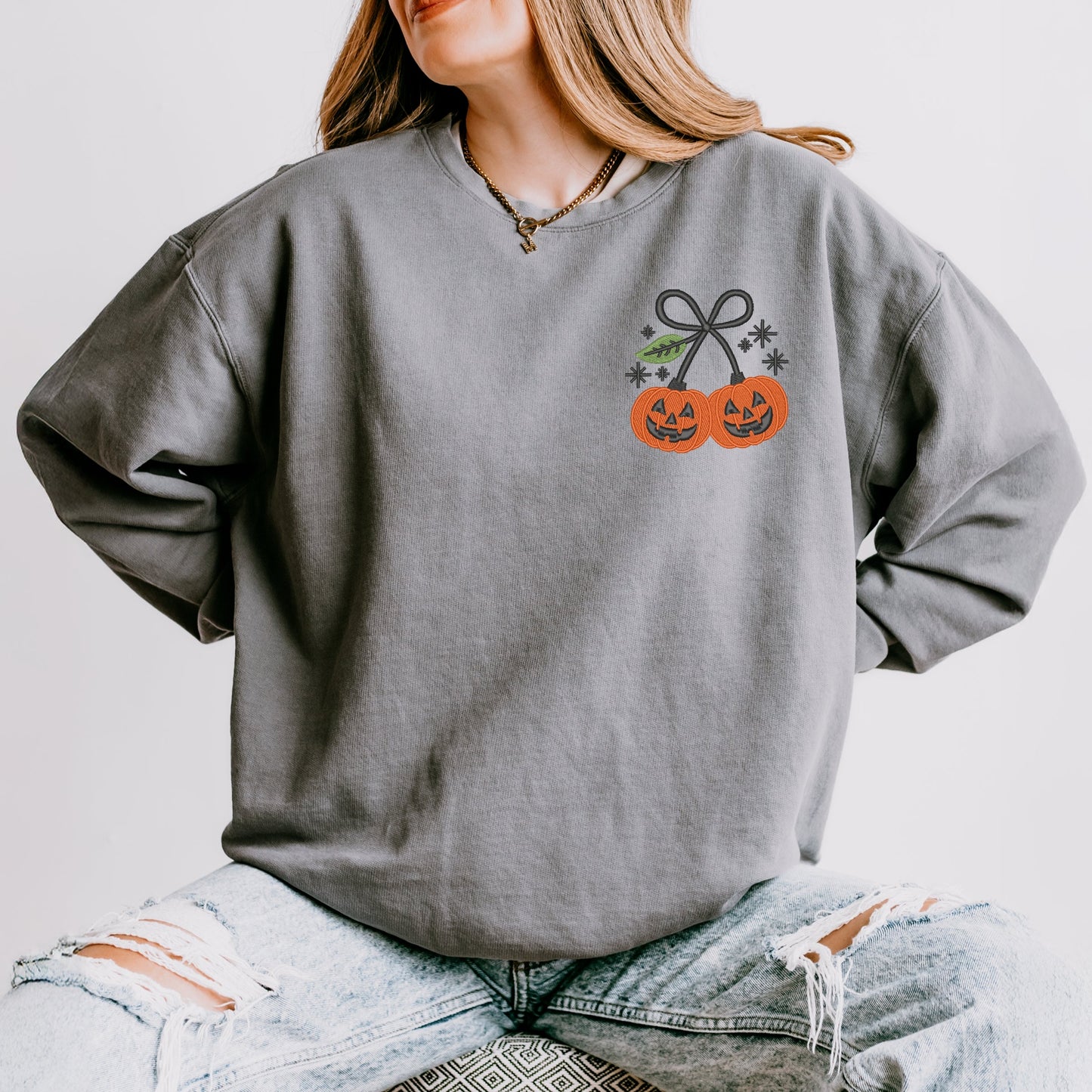 Embroidered Pumpkin Bow - Women's Lightweight Garment Dyed Sweatshirt