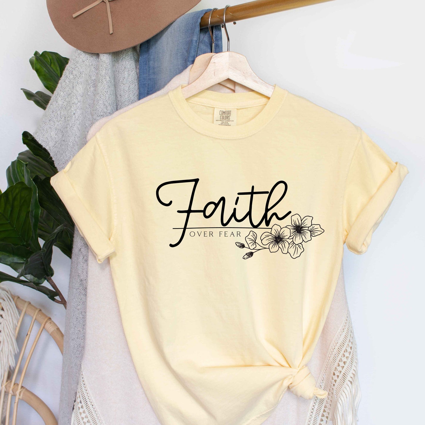 Faith Over Fear Floral | Short Sleeve Crew Neck