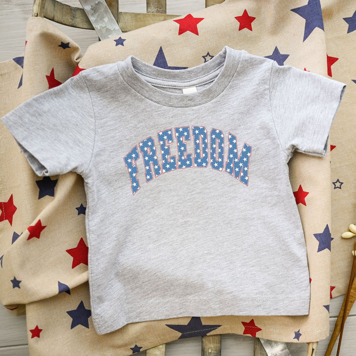 Retro Freedom Stars | Youth Short Sleeve Crew Neck