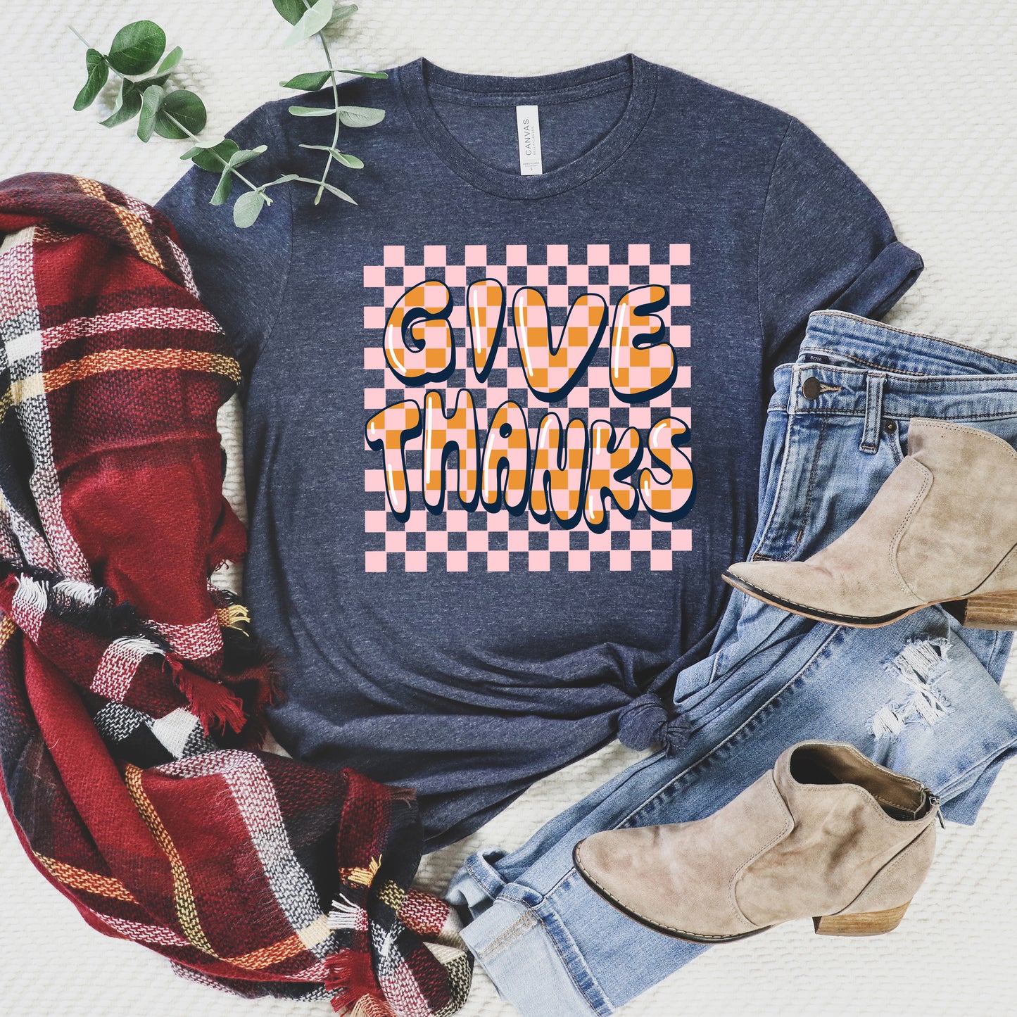 Give Thanks Checkered | Short Sleeve Crew Neck