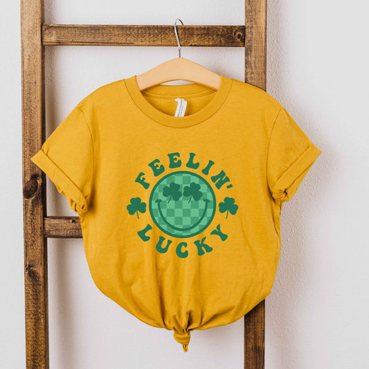 Feelin Lucky Checkered Smiley Face | Youth Short Sleeve Crew Neck