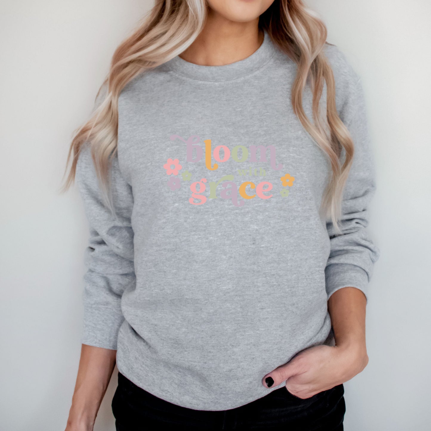 Bloom With Grace Retro | Sweatshirt